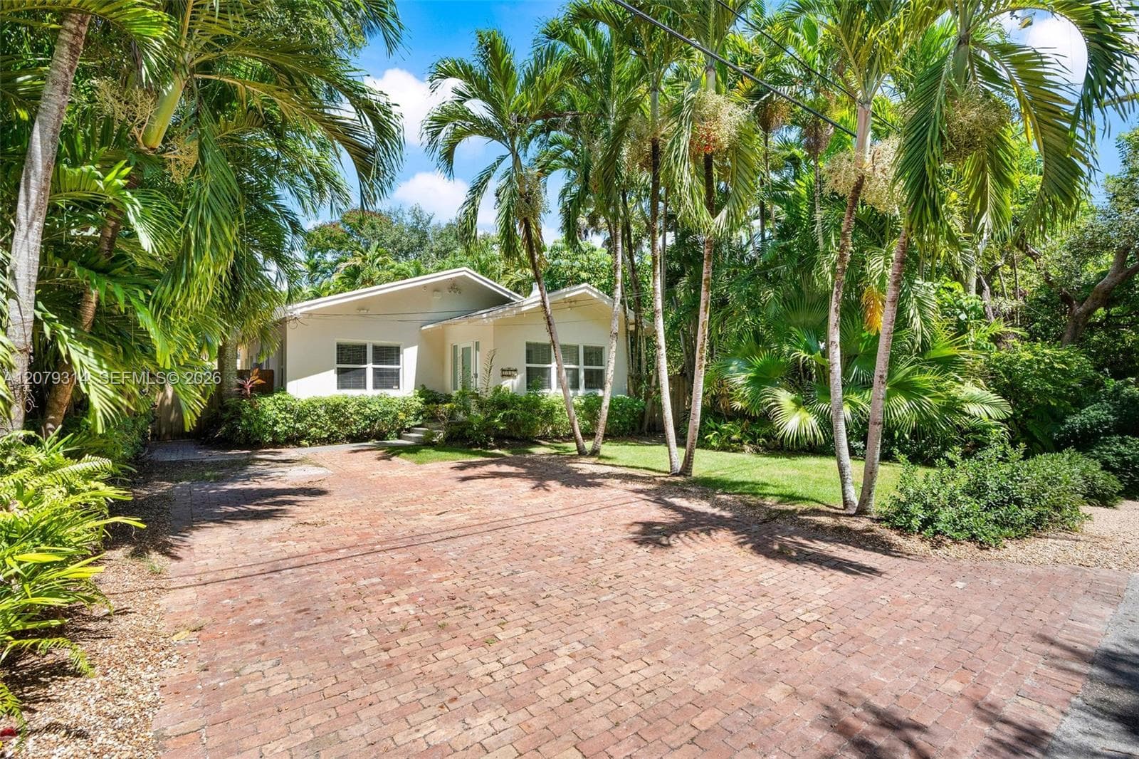 2465 Inagua Ave, Miami, FL 33133