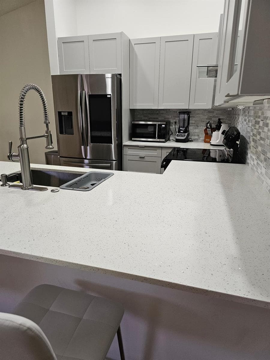 491 Springdale Circle, Palm Springs, FL 33461 — zdjęcie 2