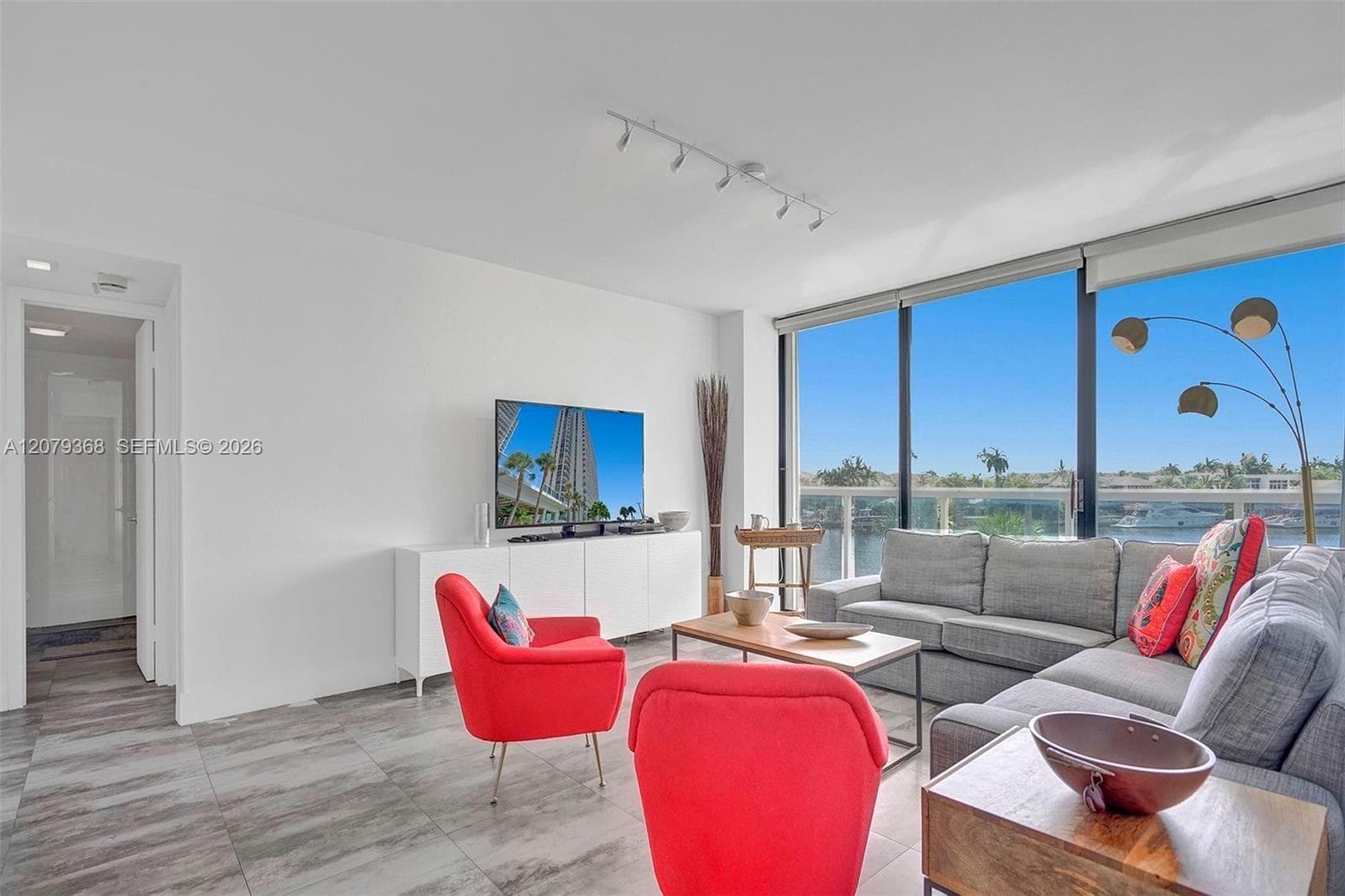 20515 E Country Club Dr # 346, Aventura, FL 33180 — zdjęcie 5