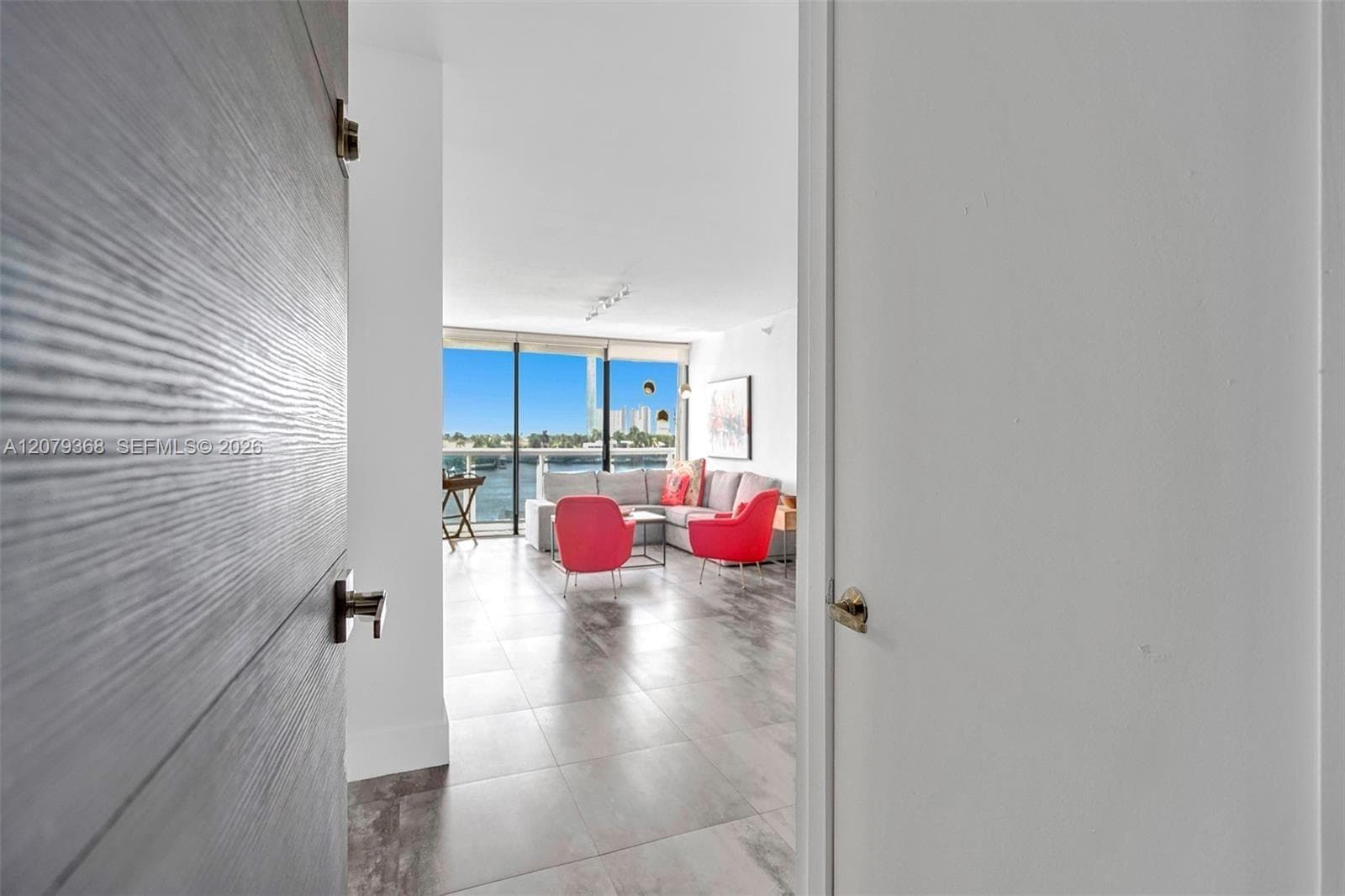 20515 E Country Club Dr # 346, Aventura, FL 33180 — zdjęcie 4