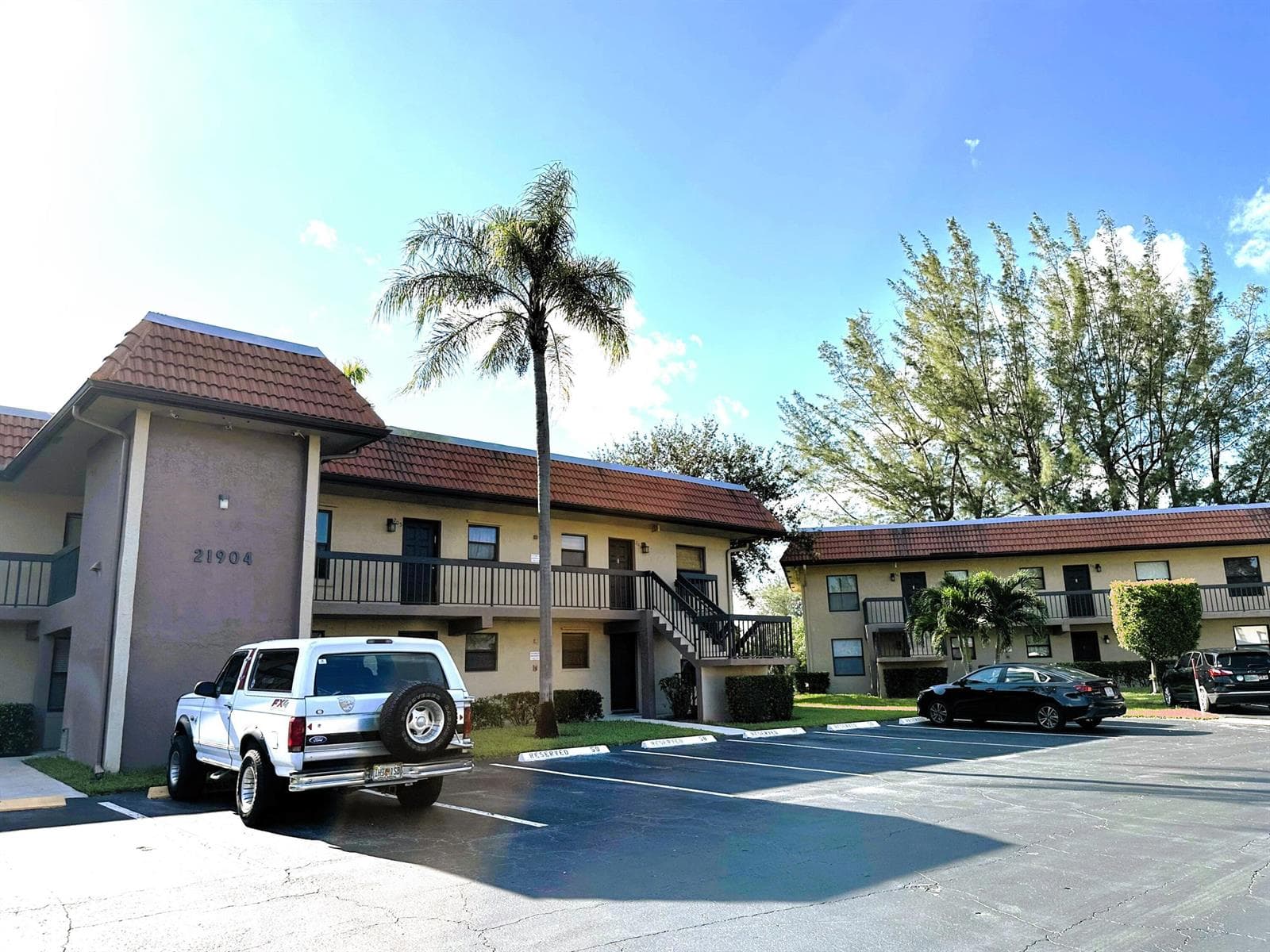 21904 Lake Forest Circle # 106, Boca Raton, FL 33433