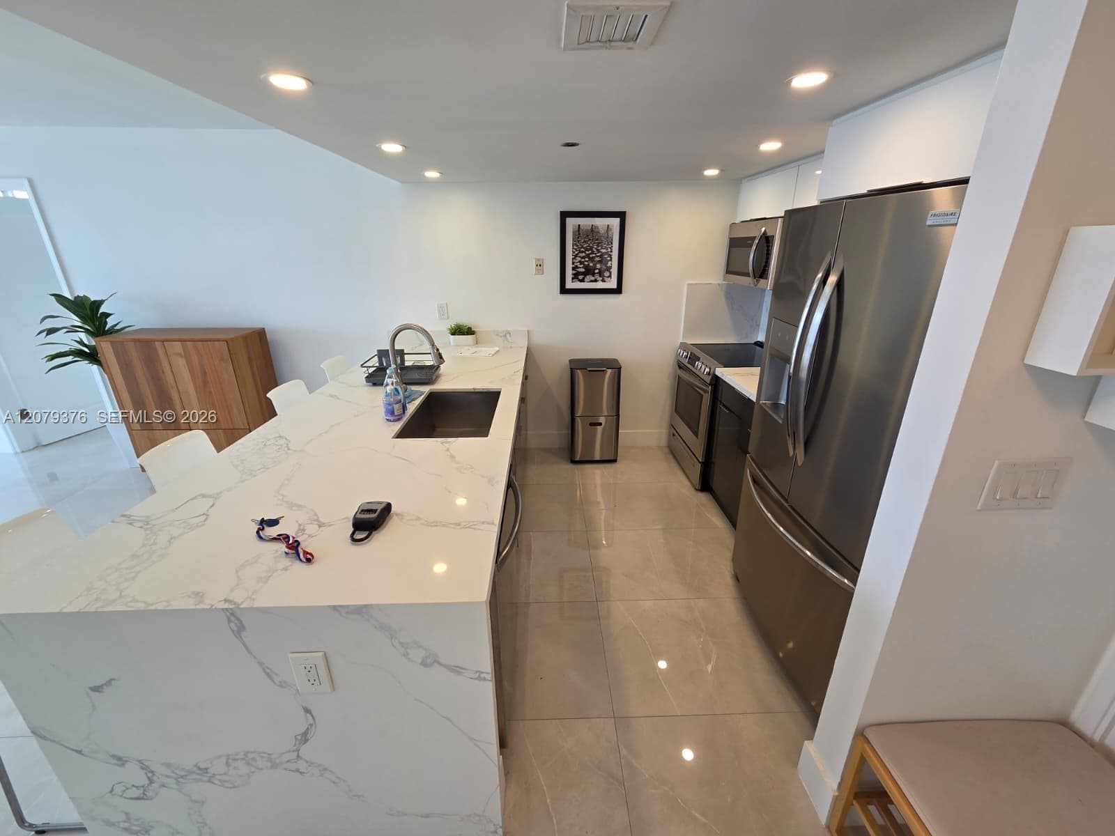 7601 E Treasure Dr # 1902, North Bay Village, FL 33141 — zdjęcie 3