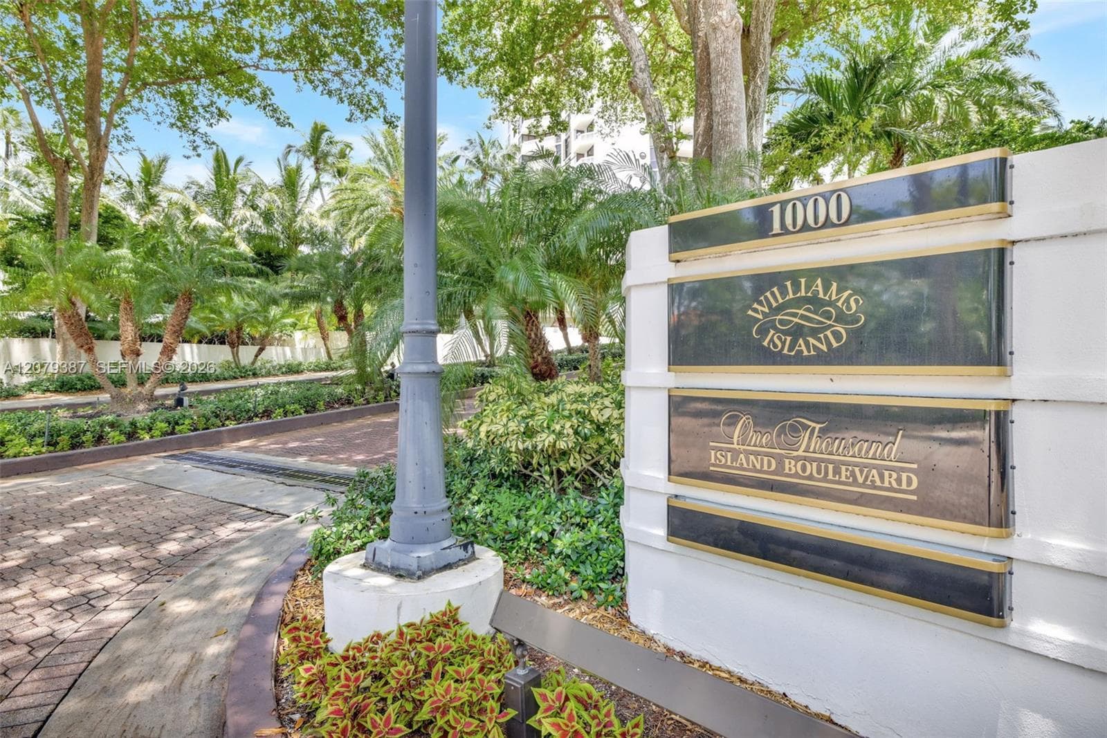 1000 Island Blvd # 1510, Aventura, FL 33160