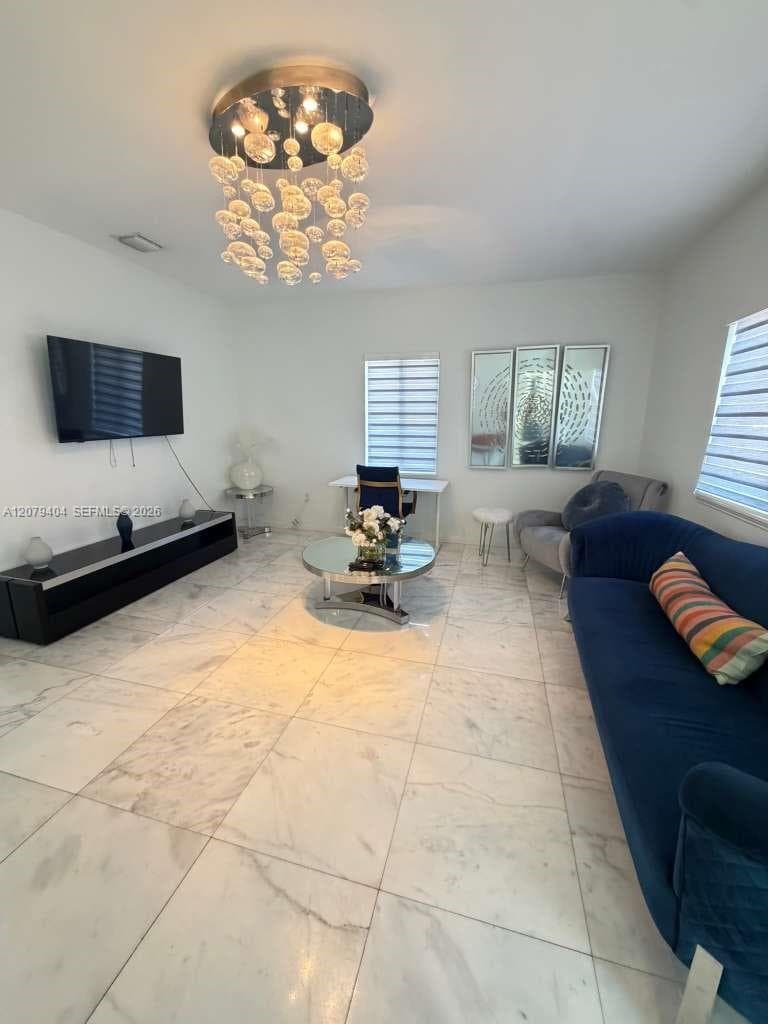 8880 SW 25th St # 8880, Miami, FL 33165 — zdjęcie 3