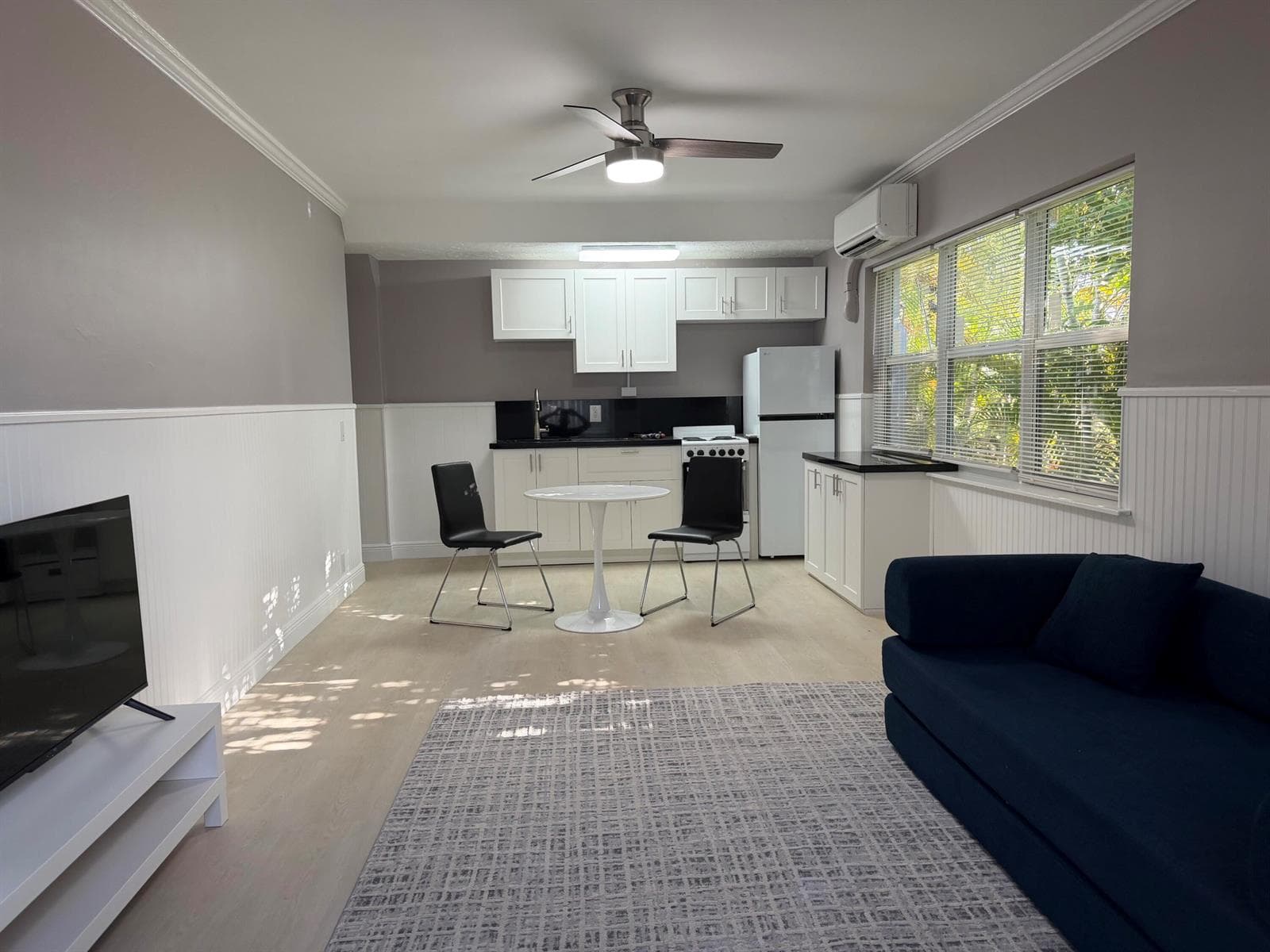 220 Washingtonia Avenue # E, Lauderdale By The Sea, FL 33308