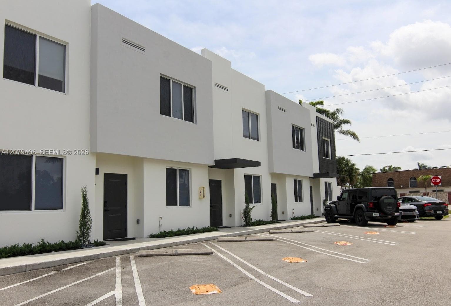 171 NW 158th St # 10, Miami, FL 33169 — zdjęcie 3