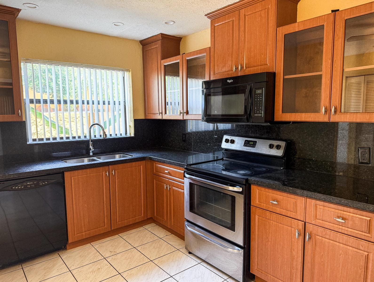 4567 NW 90TH Avenue, Sunrise, FL 33351 — zdjęcie 4