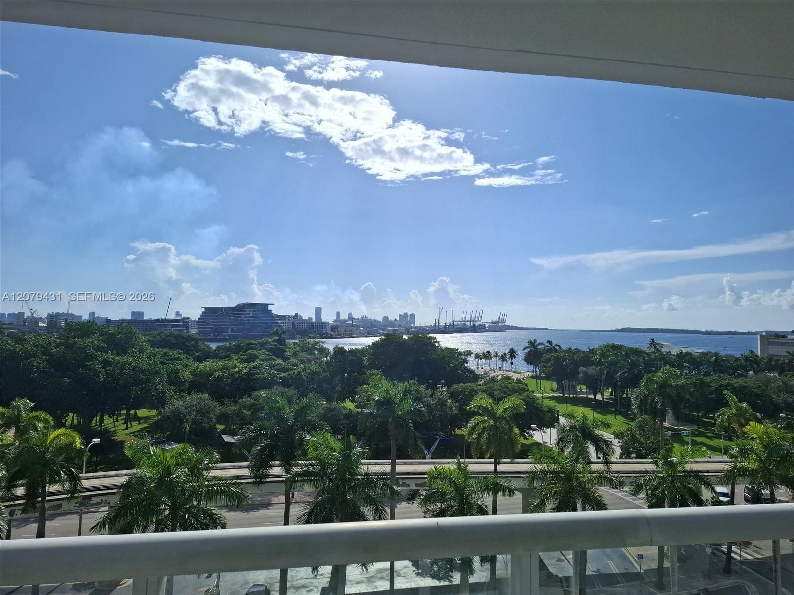50 Biscayne Blvd # 707, Miami, FL 33132 — zdjęcie 3
