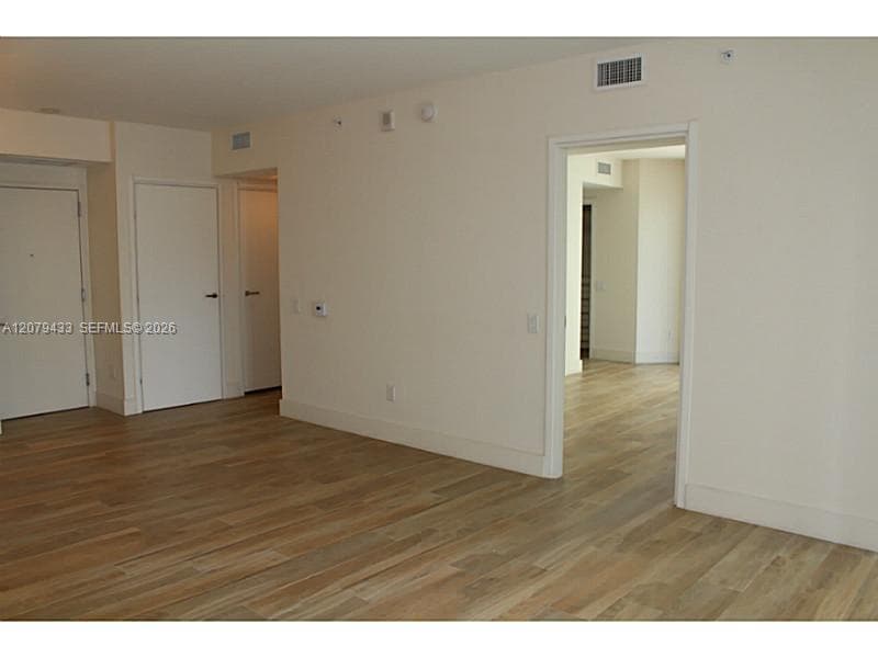 1300 Brickell Bay Dr # 1008, Miami, FL 33131 — zdjęcie 5
