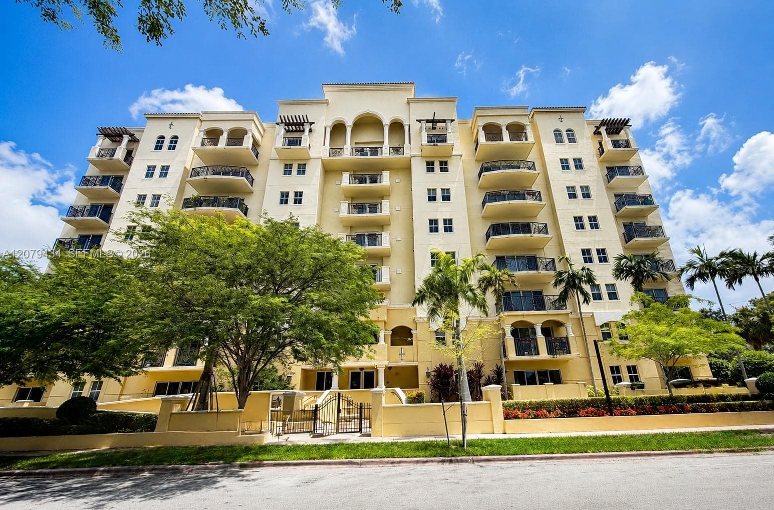 101 Sidonia Ave # 205, Coral Gables, FL 33134