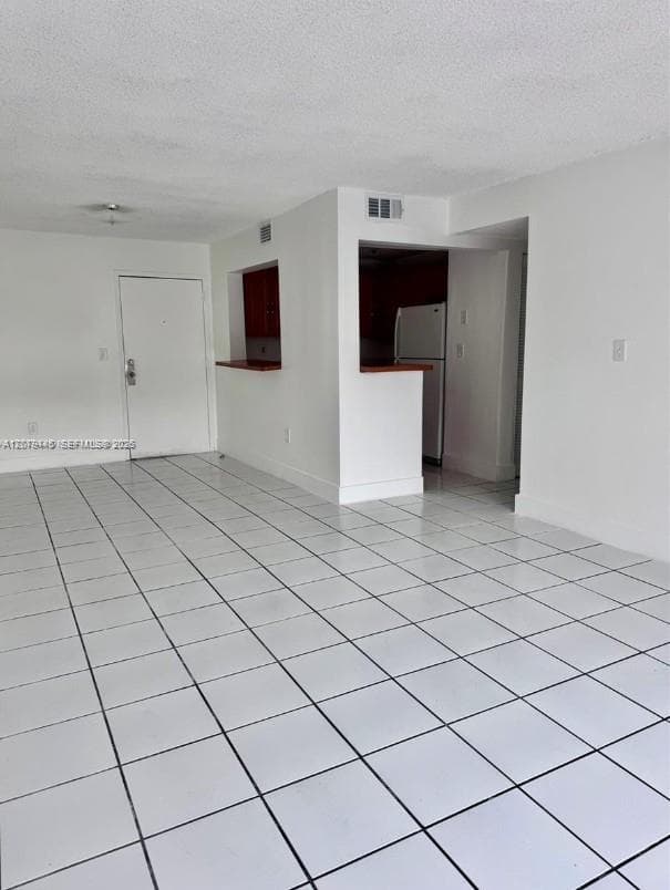 9678 Fontainebleau Blvd # 111, Miami, FL 33172 — zdjęcie 4