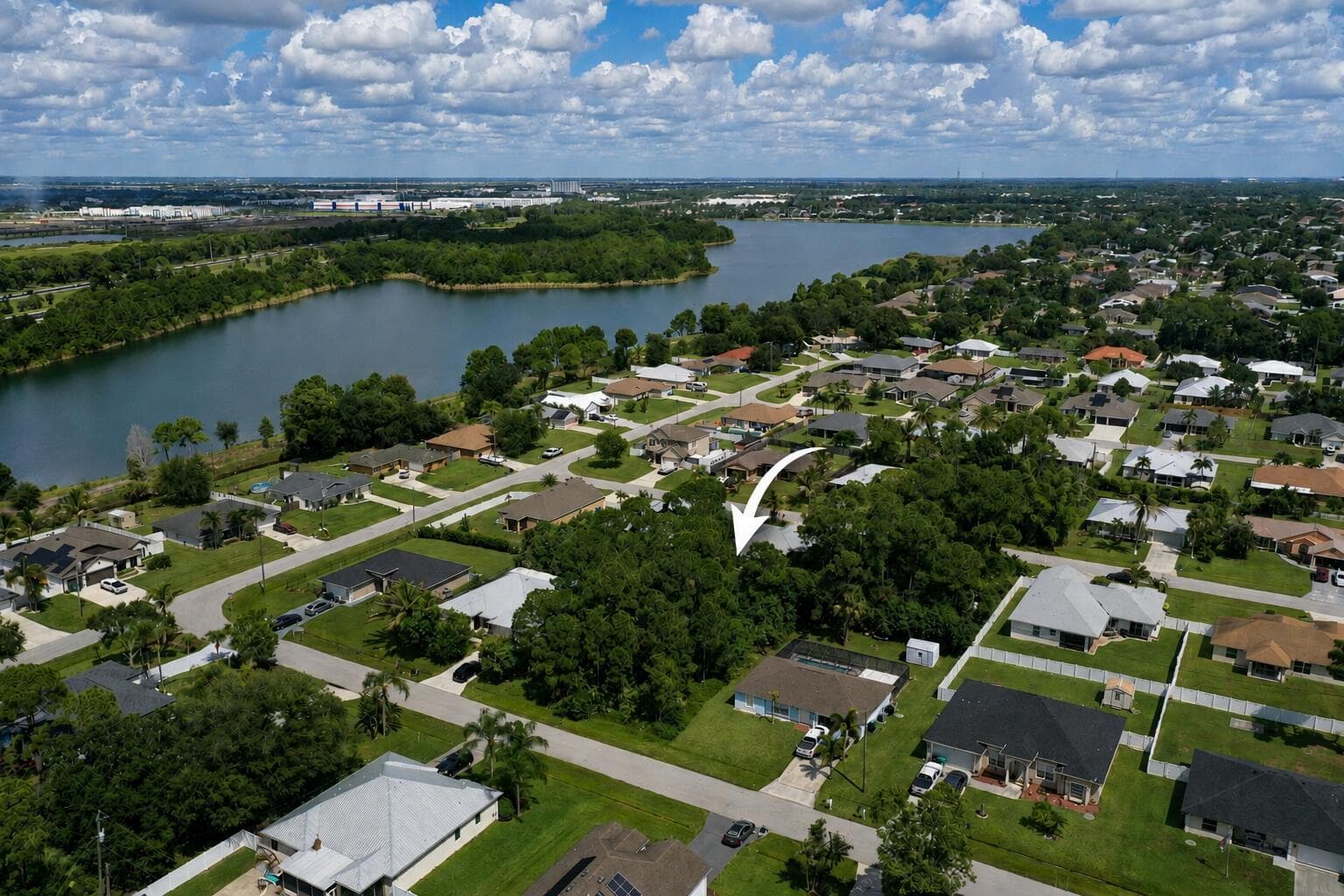 1881 SW LOFGREN Avenue, Port St. Lucie, FL 34953 — zdjęcie 4