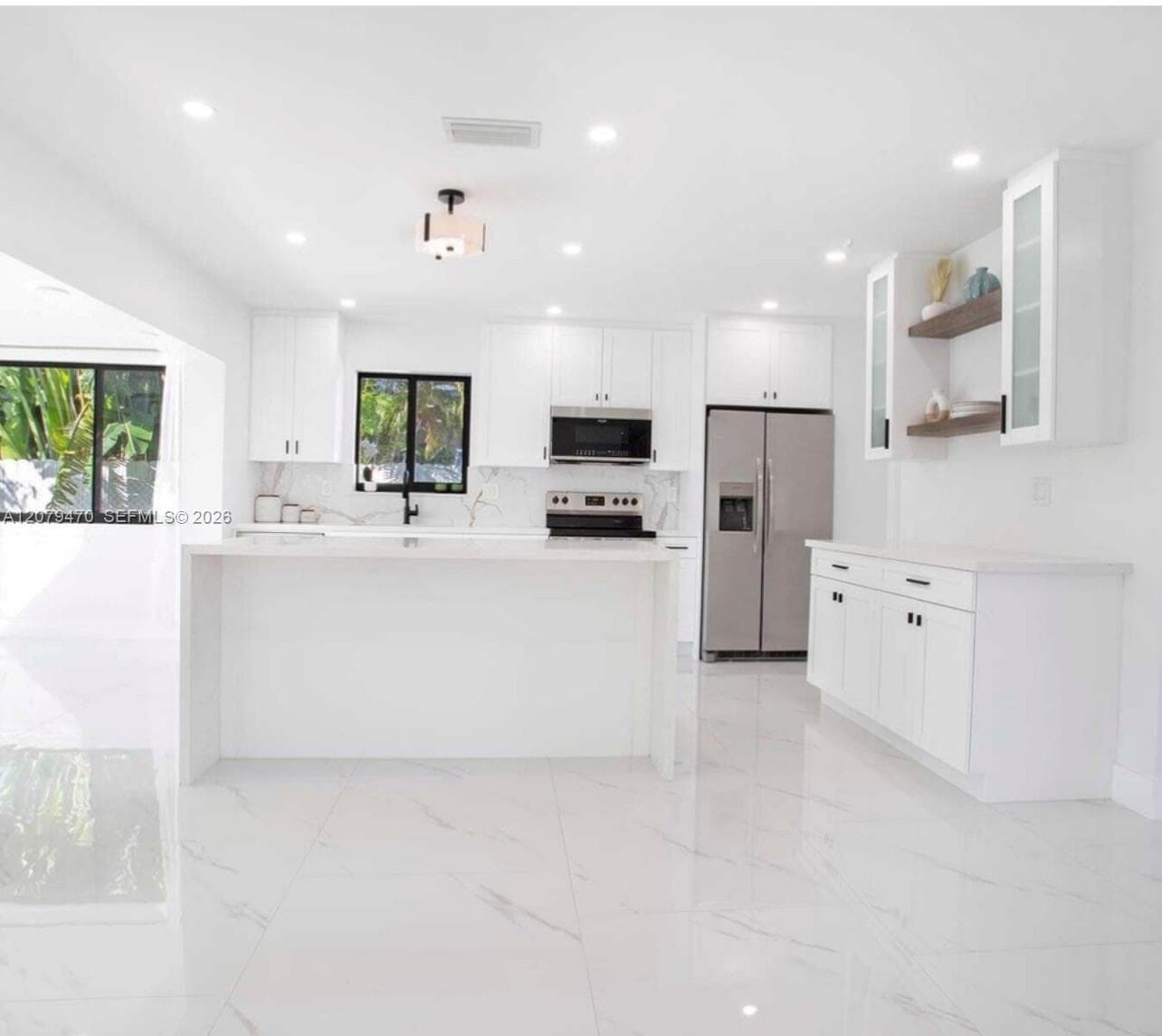 7710 Johnson St, Pembroke Pines, FL 33024 — zdjęcie 3
