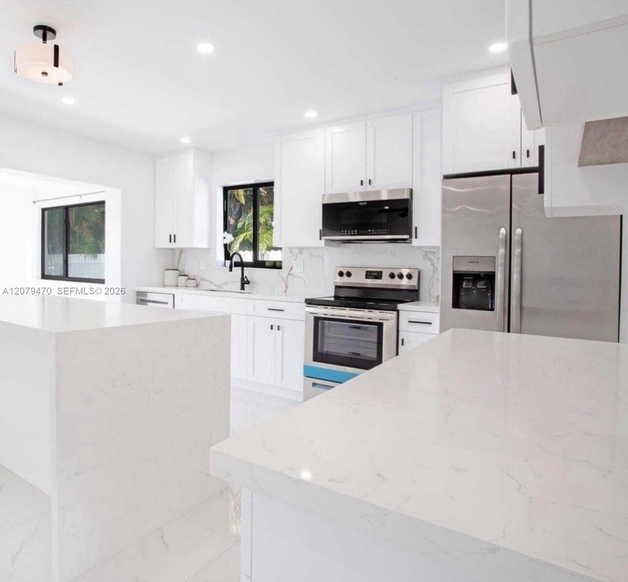 7710 Johnson St, Pembroke Pines, FL 33024 — zdjęcie 4