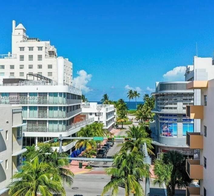 1150 Collins Ave # 406, Miami Beach, FL 33139