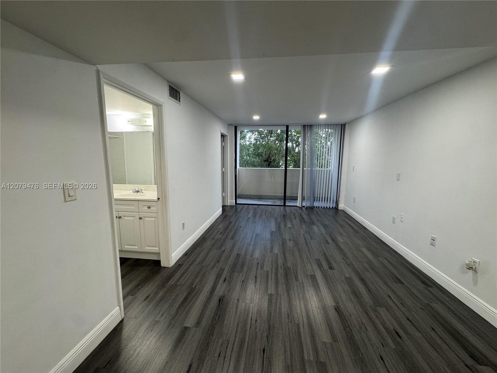 8002 SW 149th Ave # B408, Miami, FL 33193 — zdjęcie 2