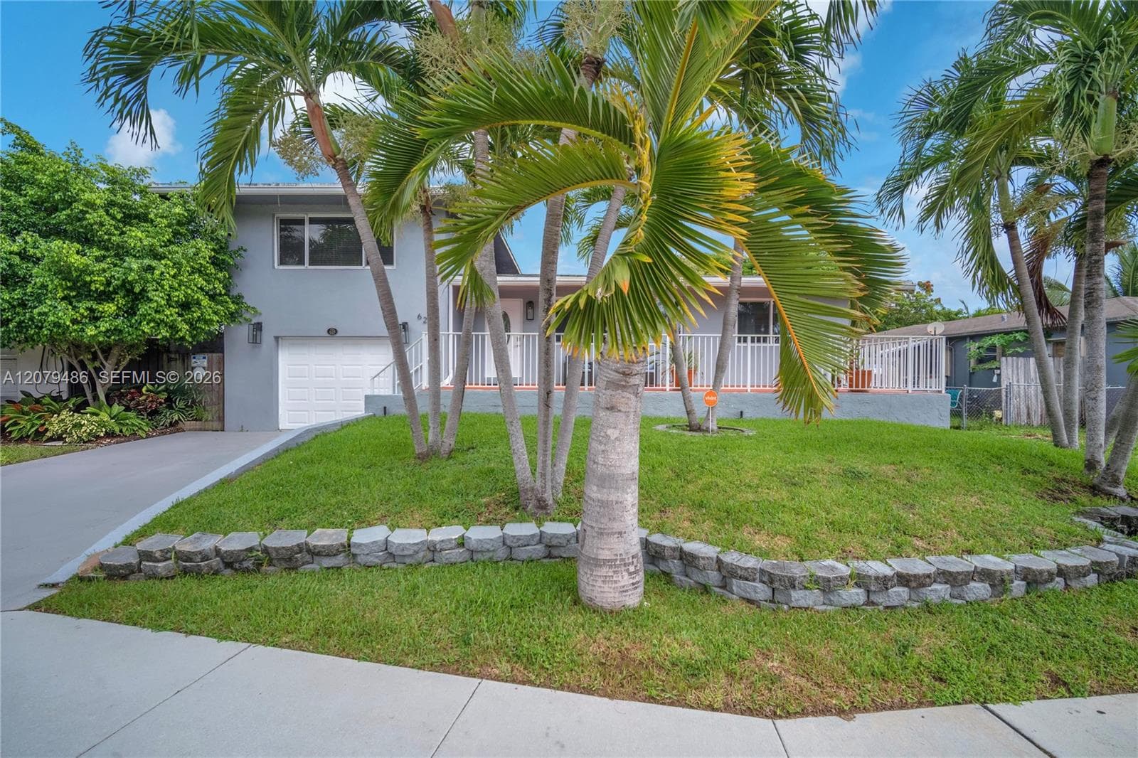 628 SW 4th St, Hallandale Beach, FL 33009 — zdjęcie 3