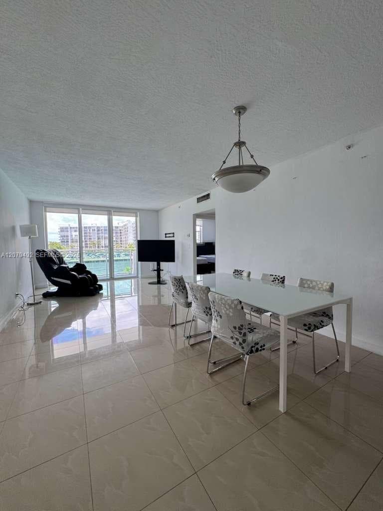 3000 S Ocean Dr # 200, Hollywood, FL 33019 — zdjęcie 3
