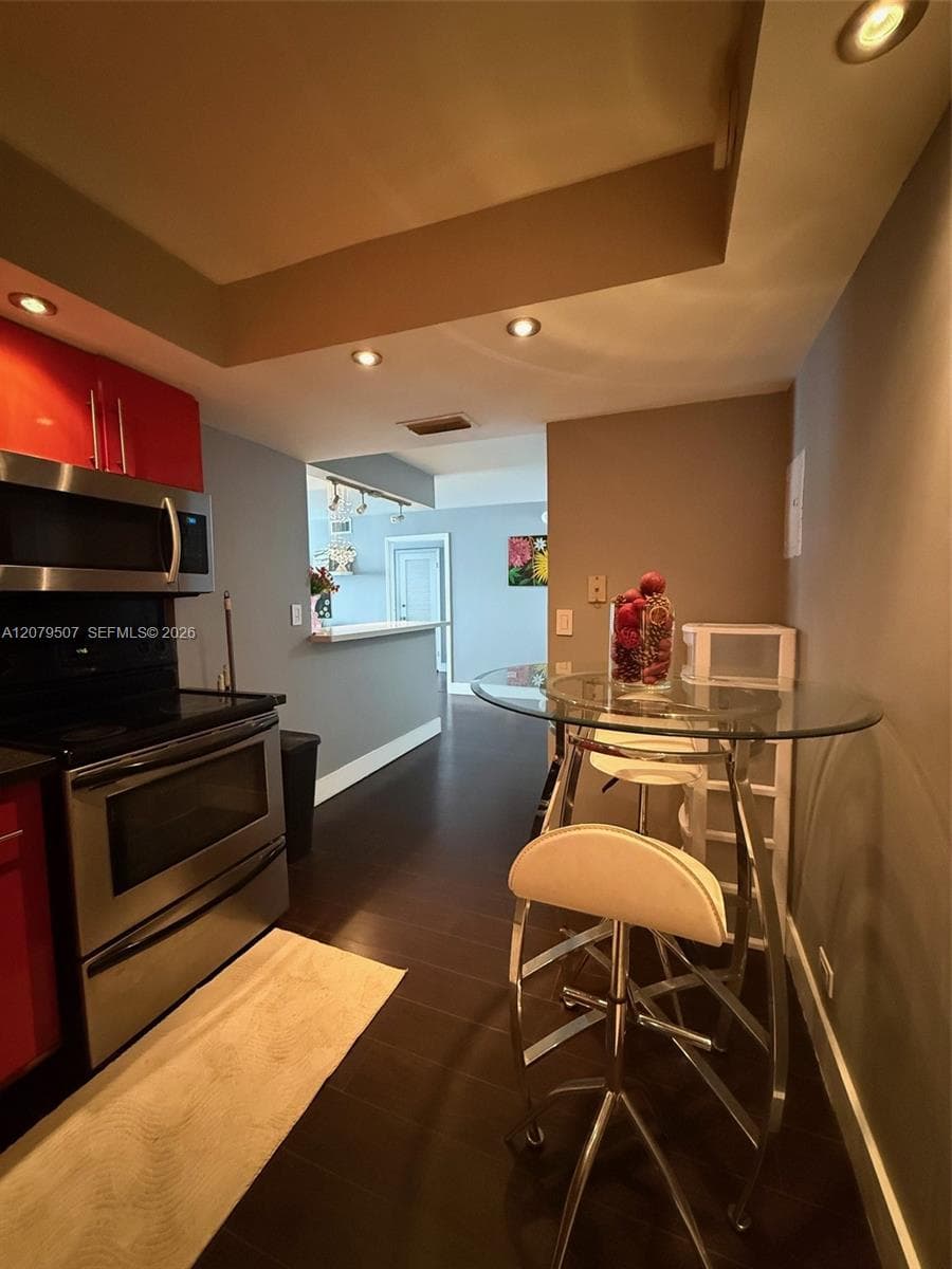 6039 Collins Ave # 1505, Miami Beach, FL 33140 — zdjęcie 4