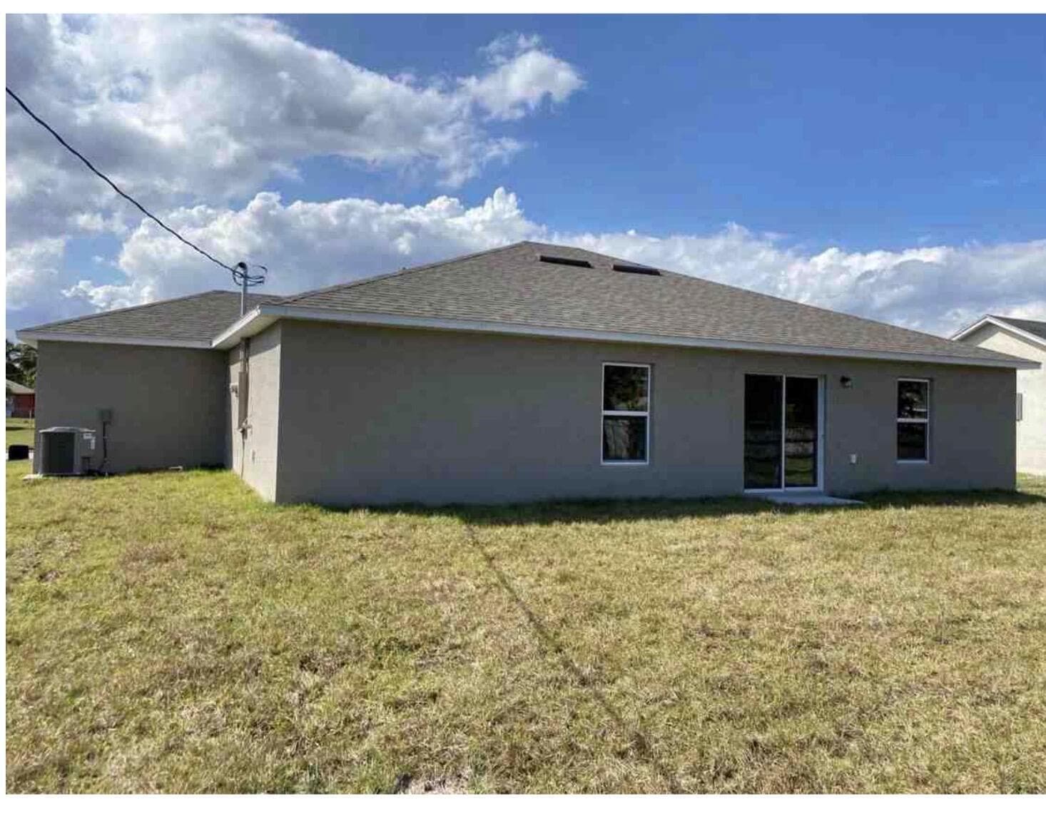 781 SW DORCHESTER Street, Port St. Lucie, FL 34983 — zdjęcie 2