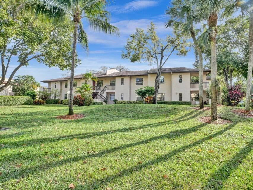 9264 Vista Del Lago # H, Boca Raton, FL 33428