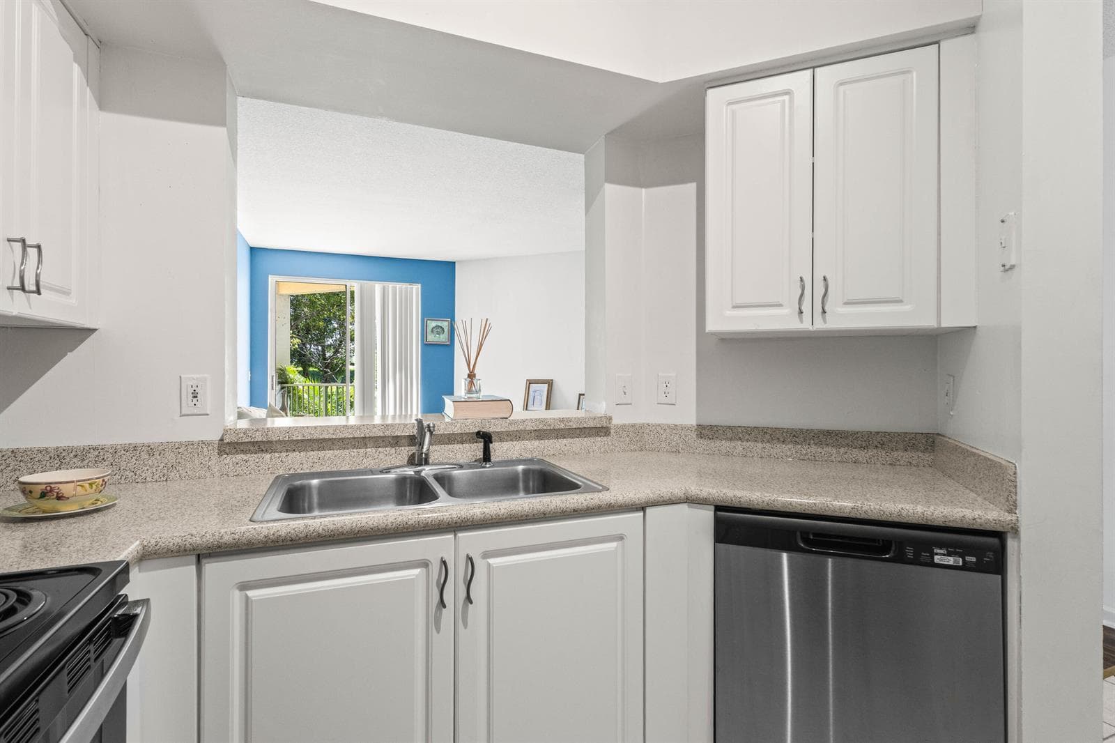 1957 BRANDYWINE Road # 207, West Palm Beach, FL 33409 — zdjęcie 3