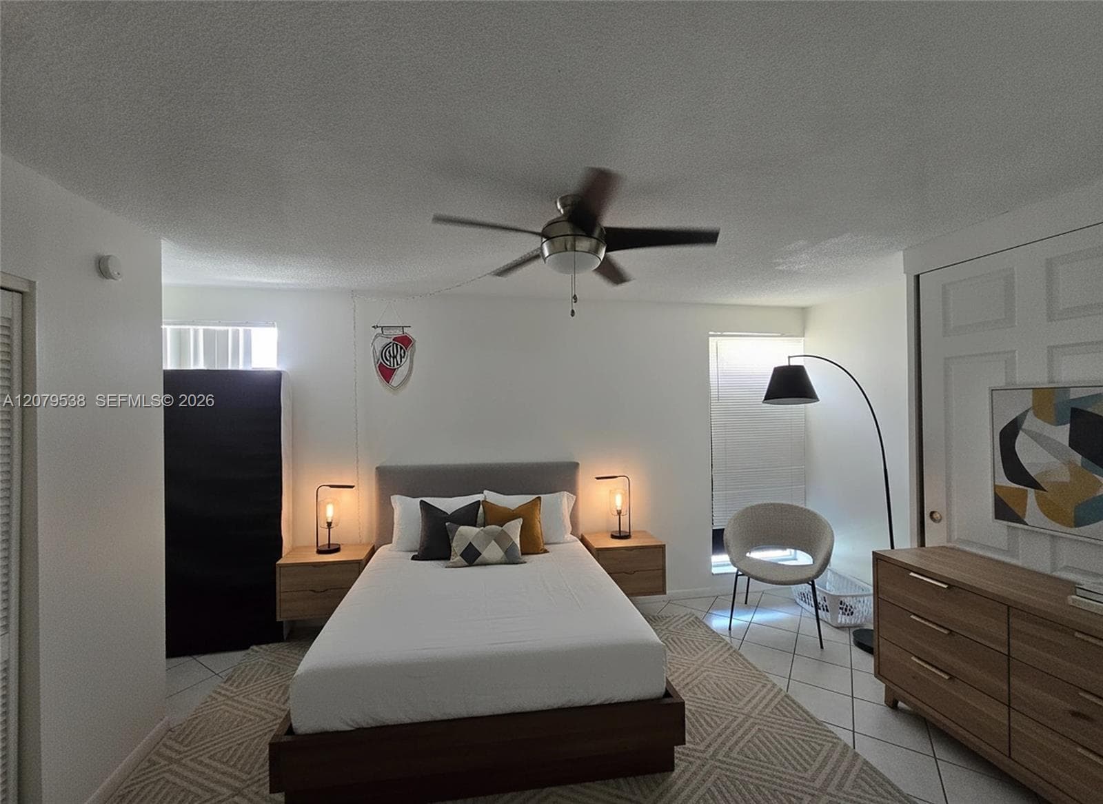 2420 Diana Dr # 203, Hallandale Beach, FL 33009 — zdjęcie 4