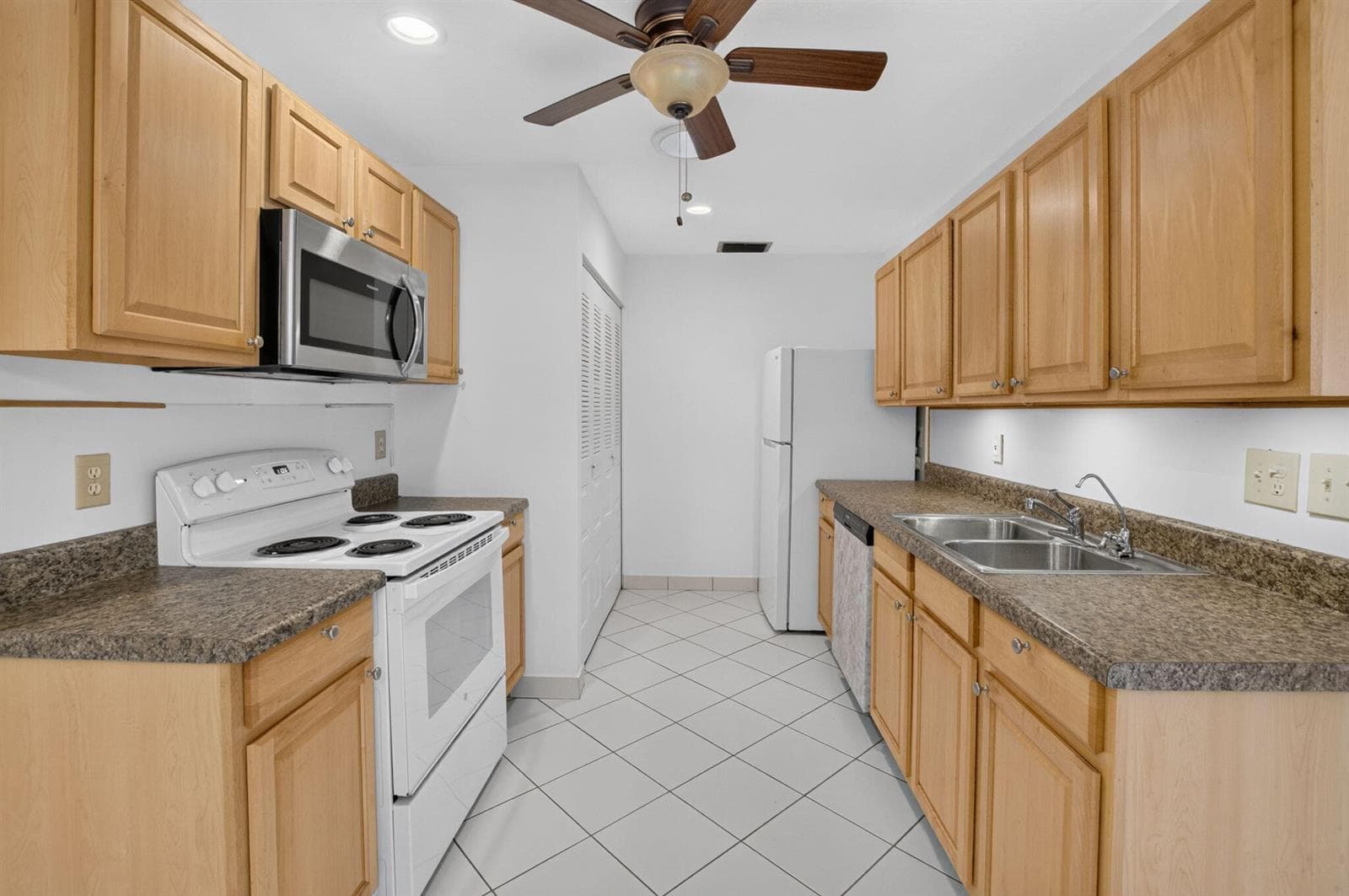 6070 La Palma Lane, Delray Beach, FL 33484 — zdjęcie 5