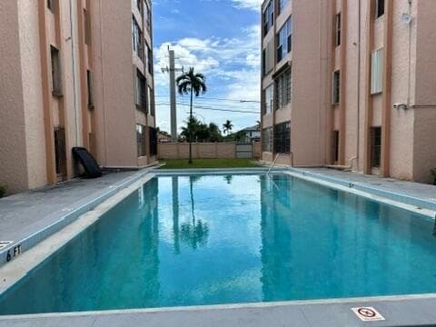 7345 W 4TH Avenue # 403, Hialeah, FL 33014
