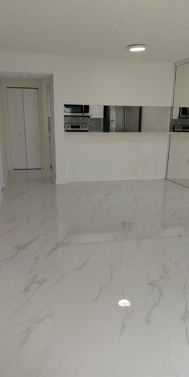 18276 MEDITERRANEAN Boulevard # 4-6, Hialeah, FL 33015 — zdjęcie 5