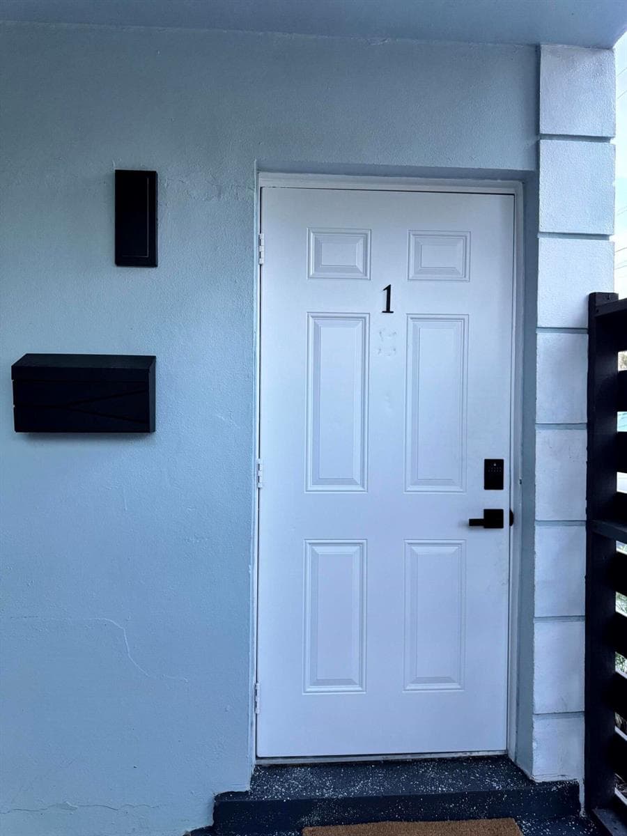 221 SE 11TH Avenue # 1, Pompano Beach, FL 33060 — zdjęcie 4