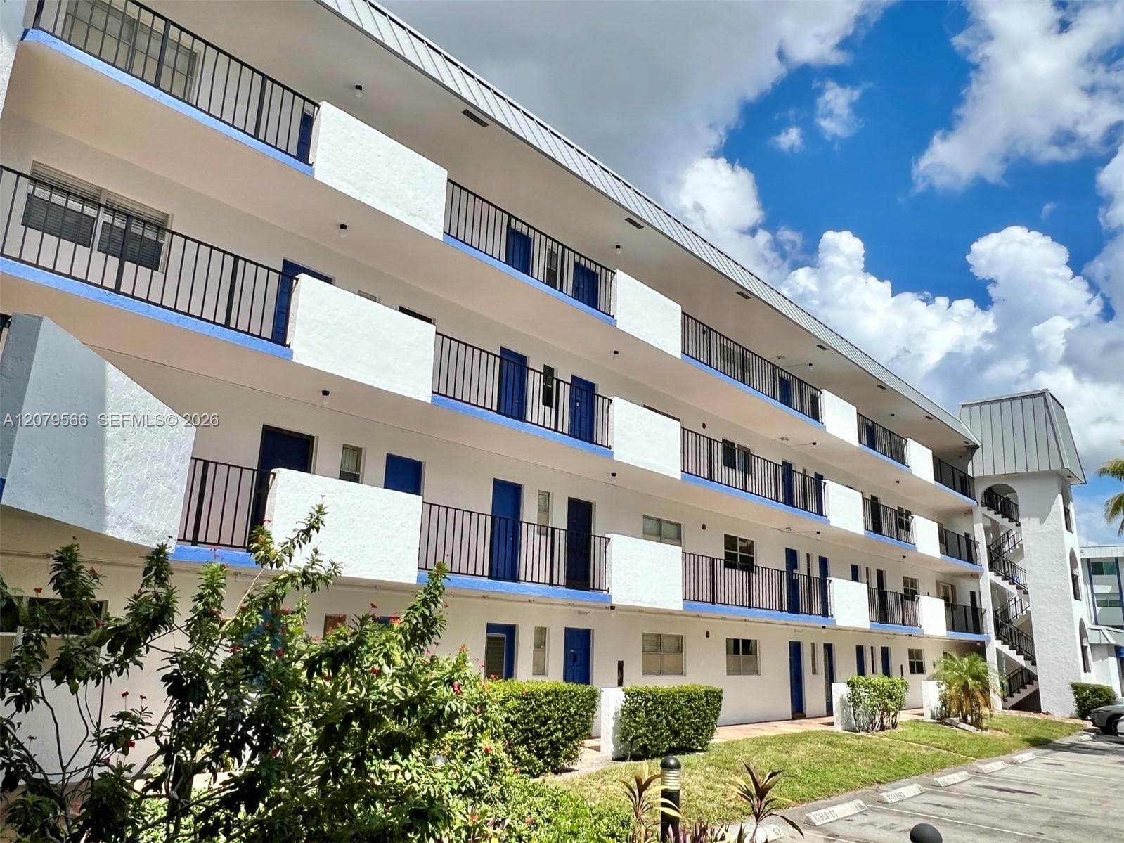 6300 S Falls Cir Dr # 408, Lauderhill, FL 33319