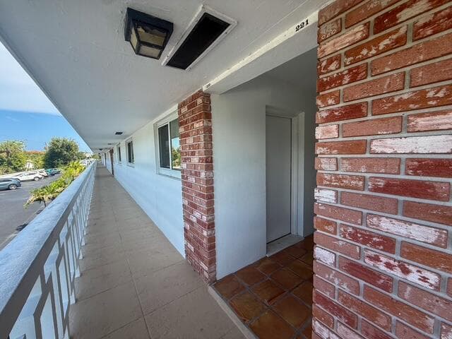 331 Tequesta Drive # 220, Tequesta, FL 33469