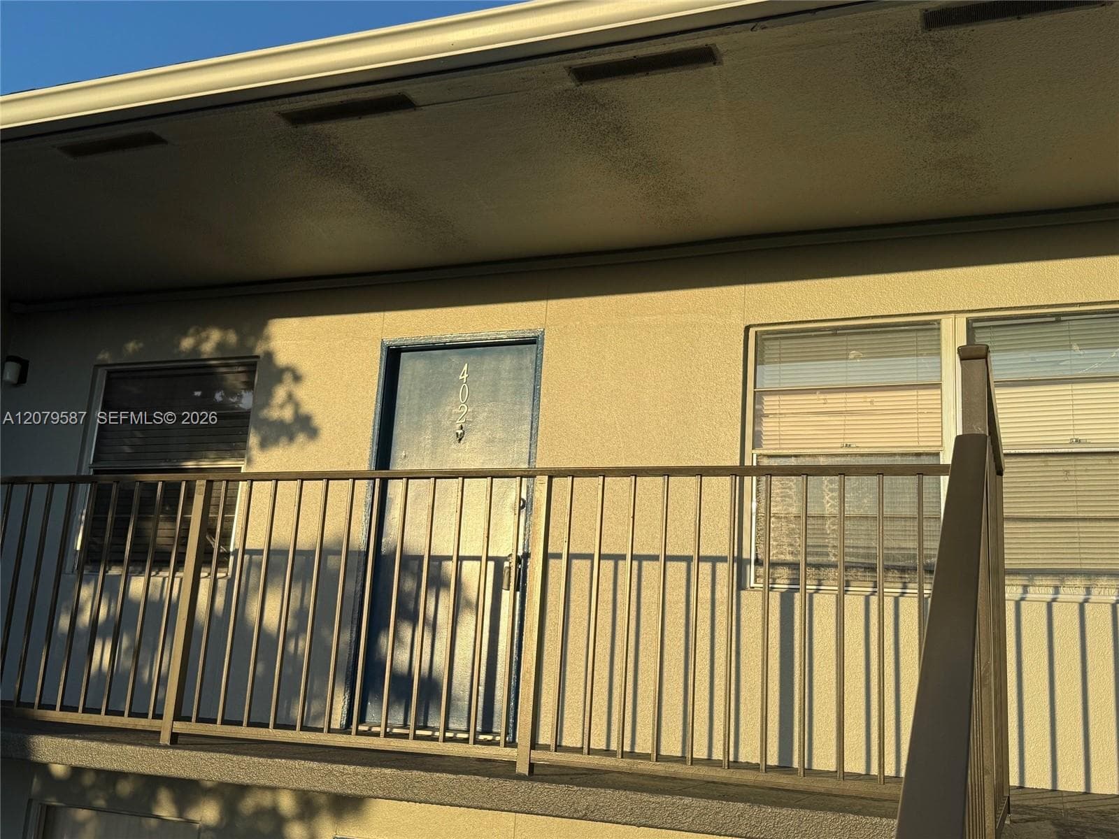 301 SW 135th Ave # 402C, Pembroke Pines, FL 33027 — zdjęcie 2
