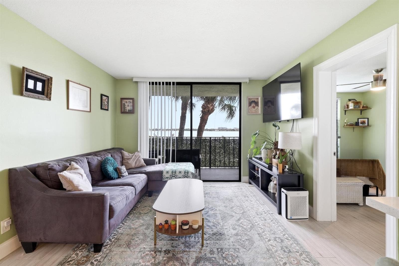 760 EXECUTIVE CENTER Drive # 24, West Palm Beach, FL 33401 — zdjęcie 4