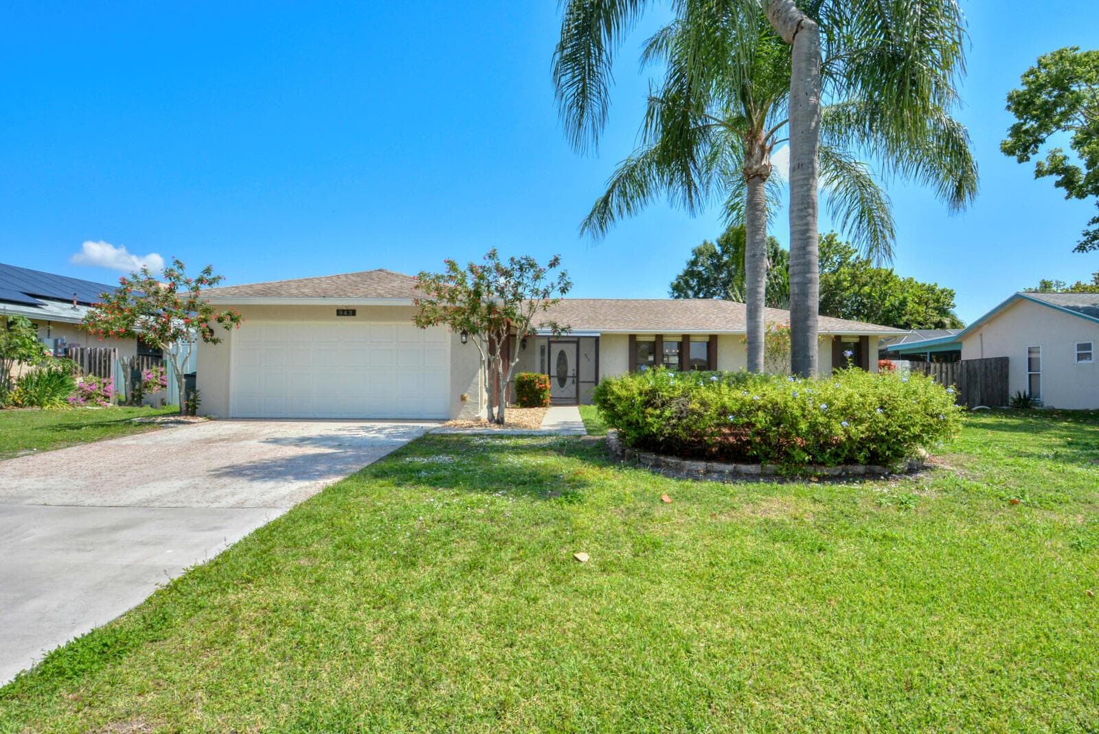 943 SE Browning Avenue, Port St. Lucie, FL 34983