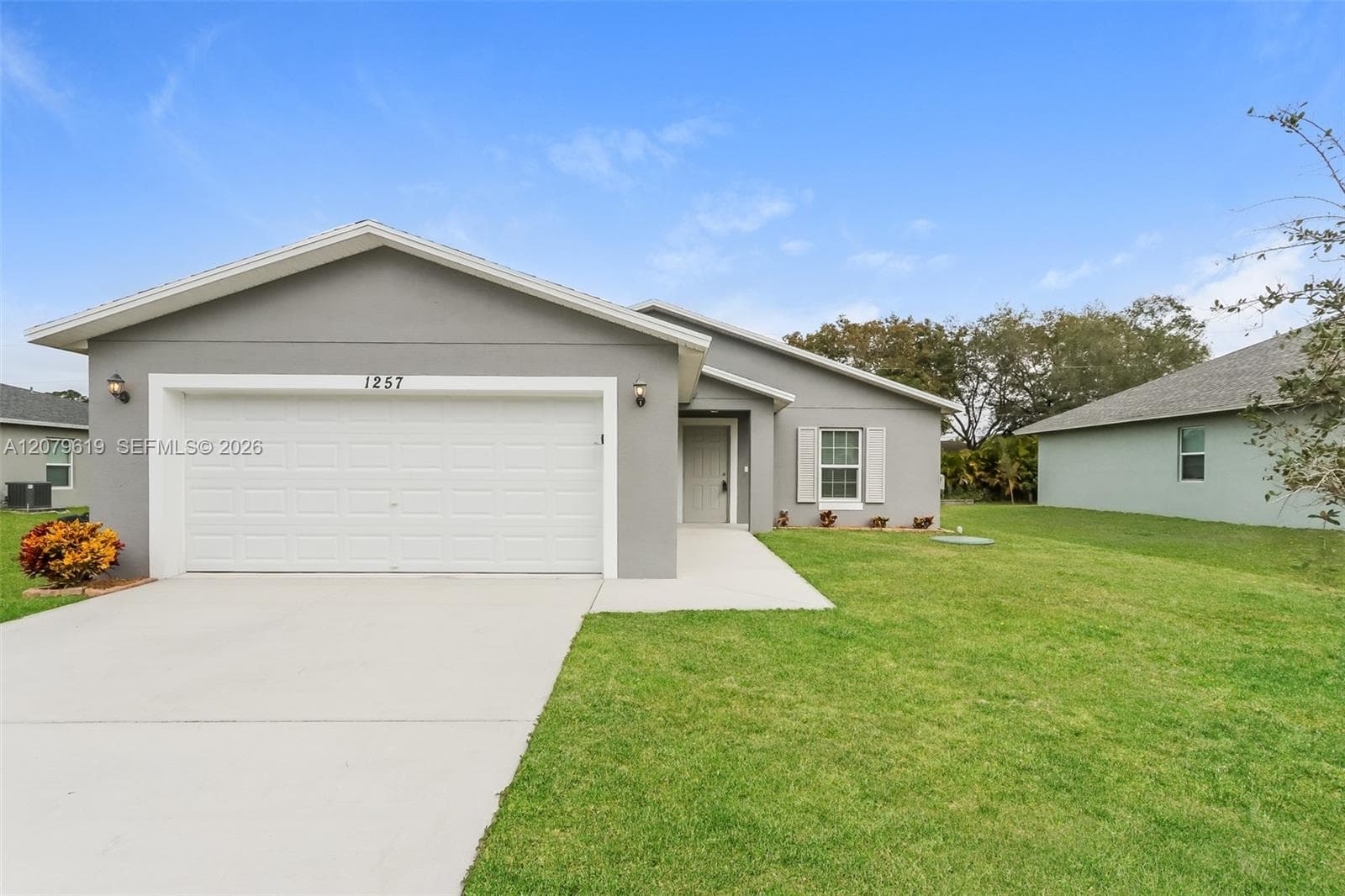 1257 SW Century Ave, Port St. Lucie, FL 34953 — zdjęcie 2