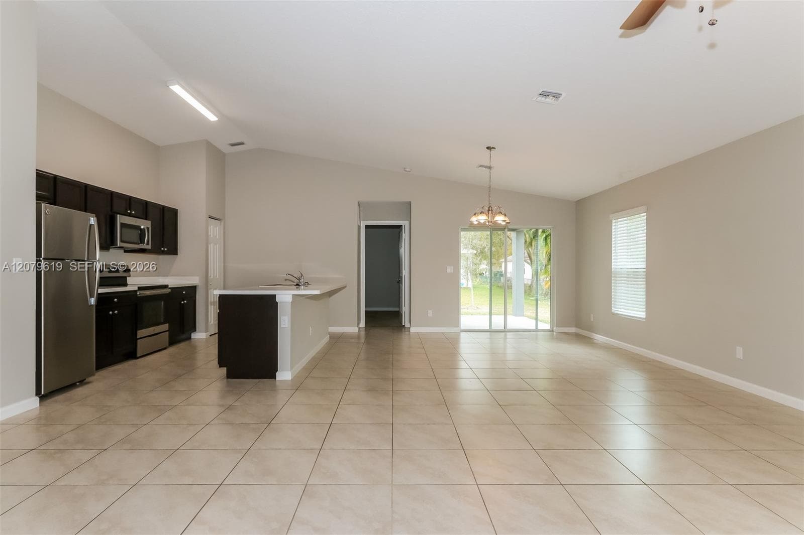 1257 SW Century Ave, Port St. Lucie, FL 34953 — zdjęcie 4