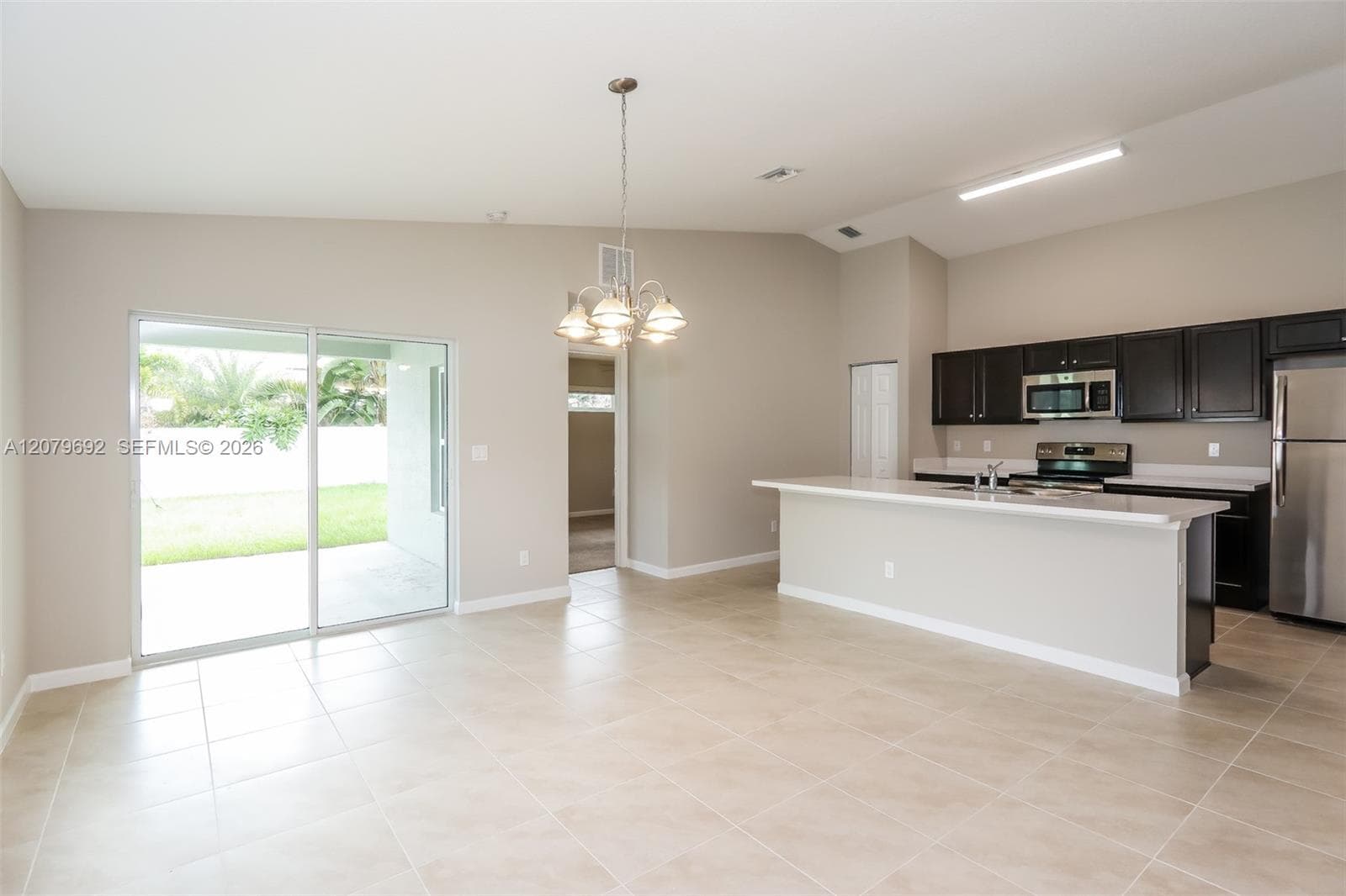 1979 SW Beekman St, Port St. Lucie, FL 34953 — zdjęcie 3