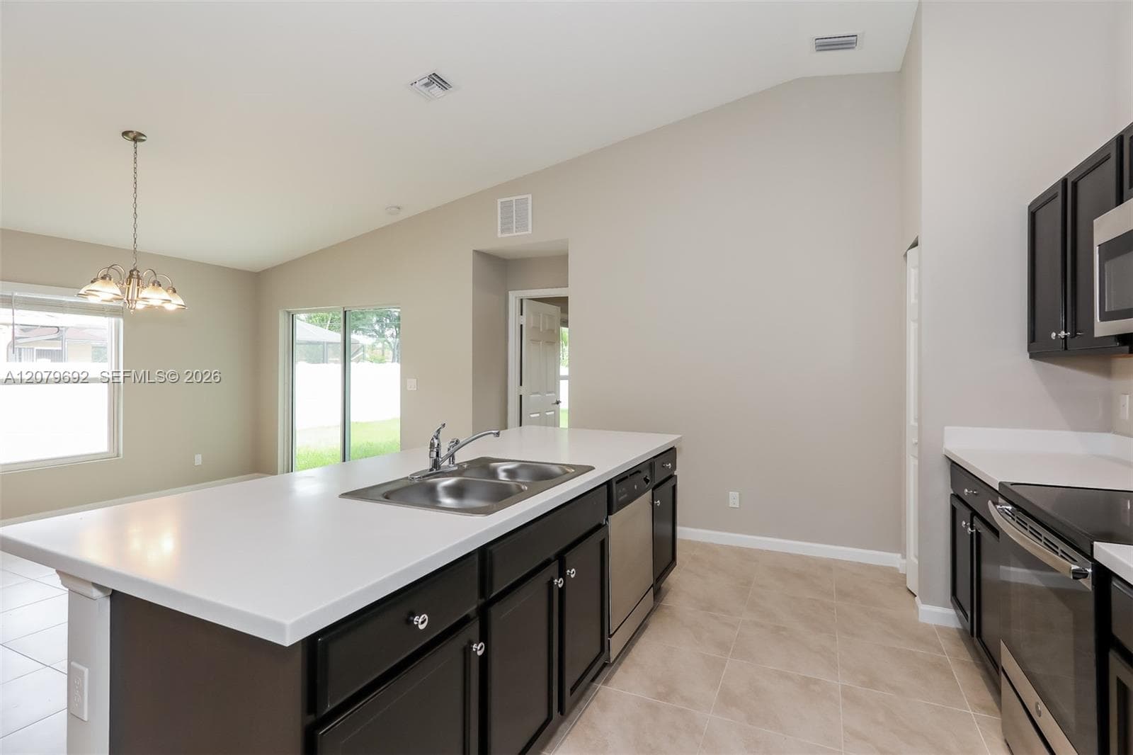 1979 SW Beekman St, Port St. Lucie, FL 34953 — zdjęcie 4
