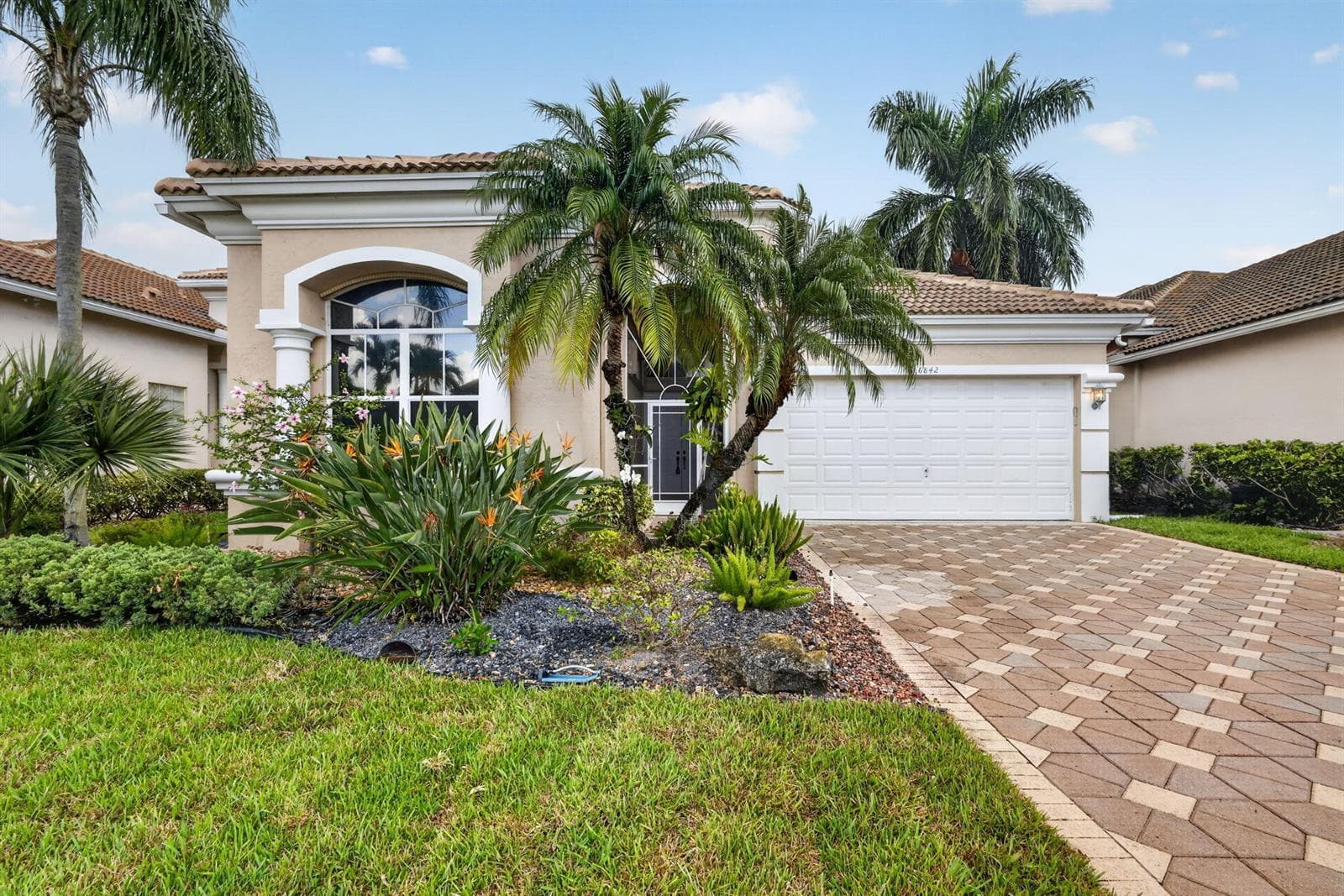 6842 Fairway Lakes Drive, Boynton Beach, FL 33472