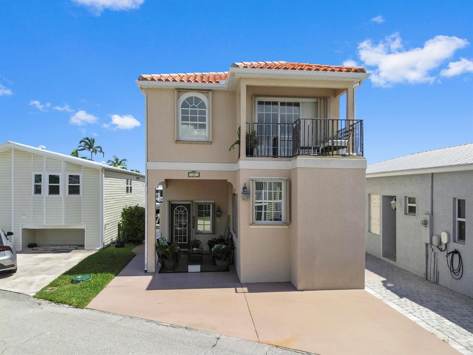 37 Nettles Boulevard, Jensen Beach, FL 34957