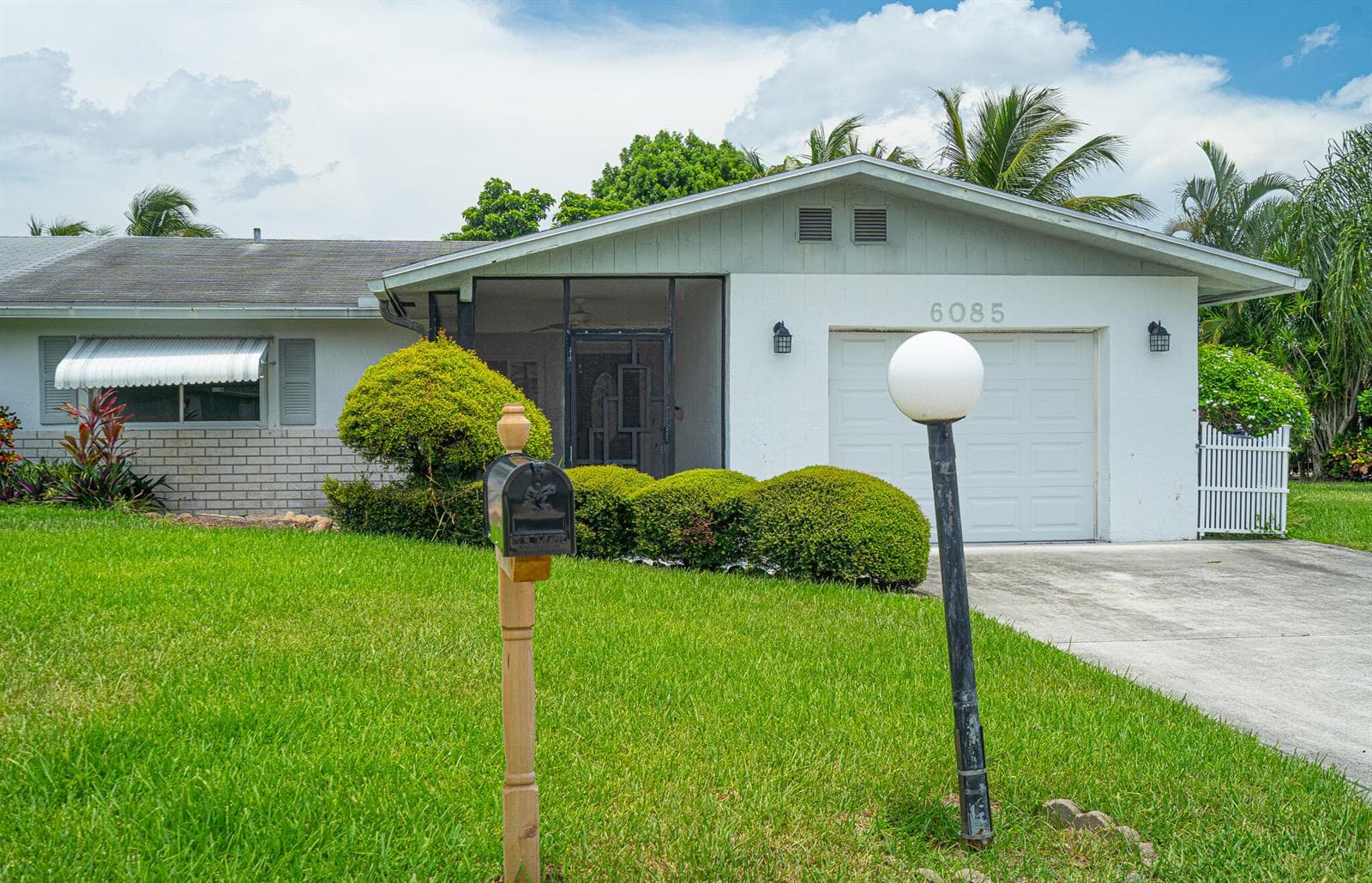 6085 Stanley Lane, Delray Beach, FL 33484