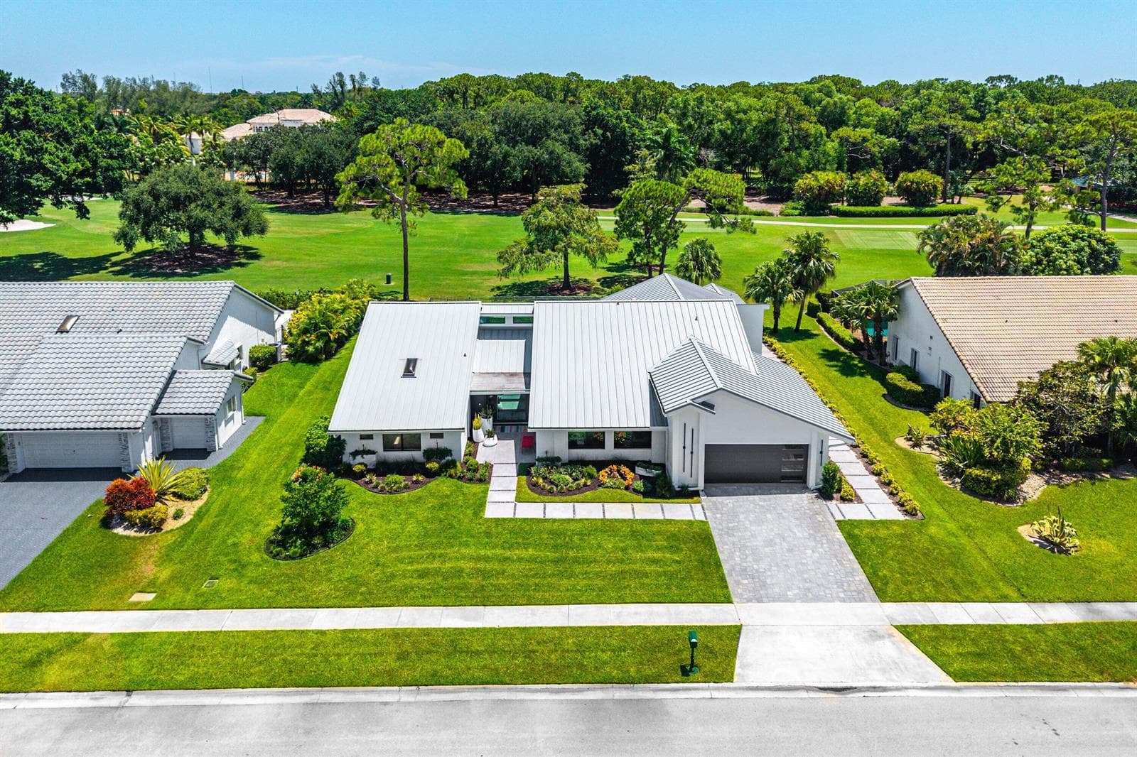 10574 Boca Woods Lane, Boca Raton, FL 33428