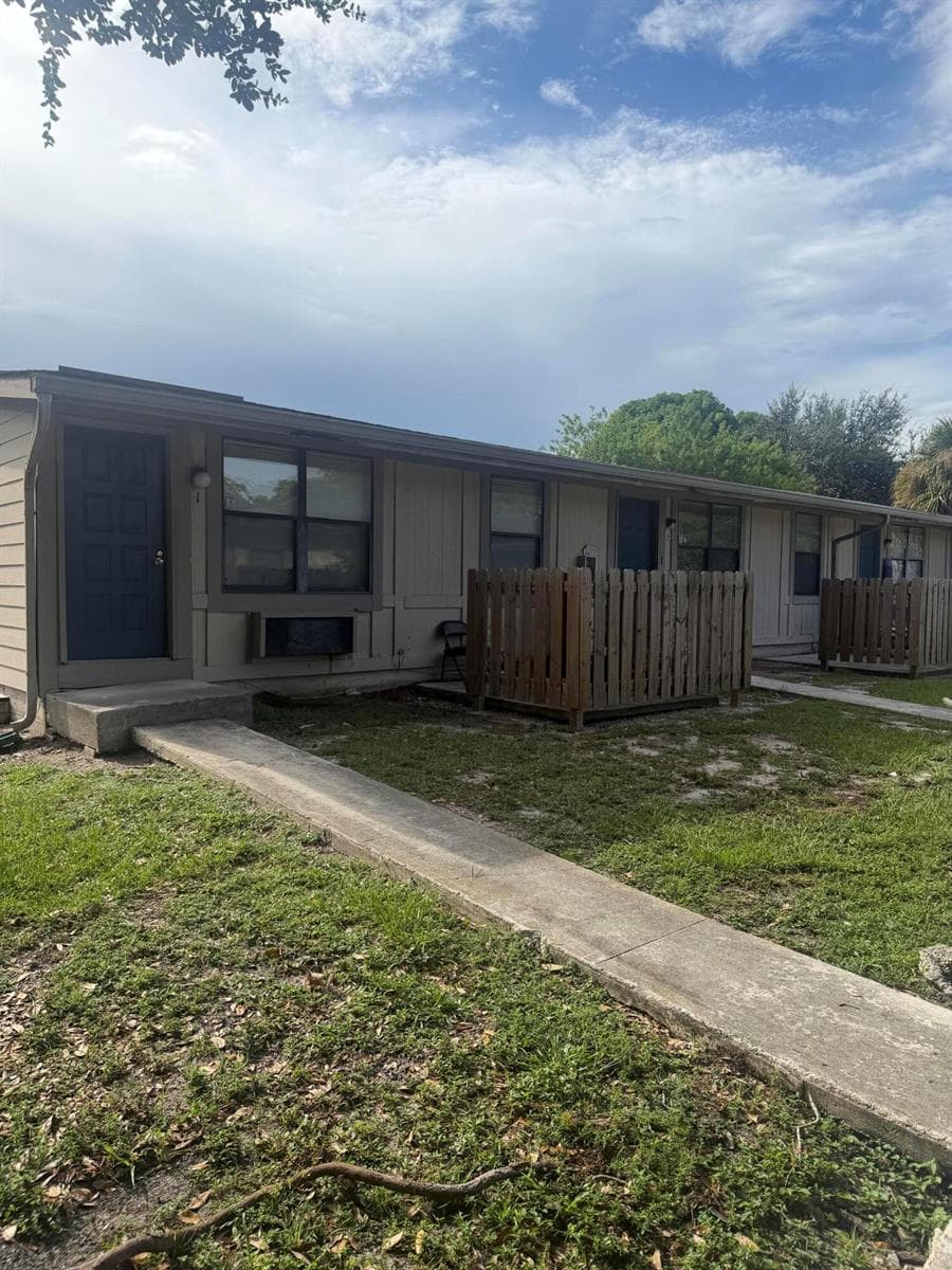 5063 Elmhurst Road # 2, West Palm Beach, FL 33417