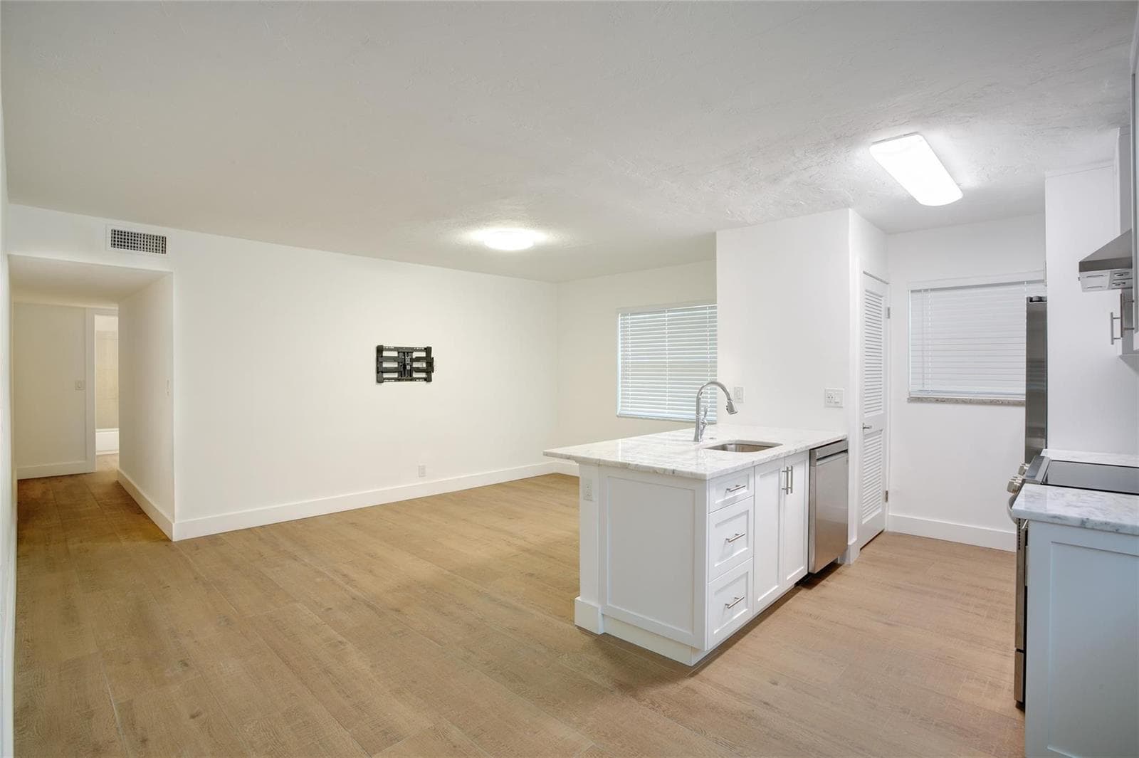 530 S FEDERAL Highway # 14, Fort Lauderdale, FL 33301 — zdjęcie 2