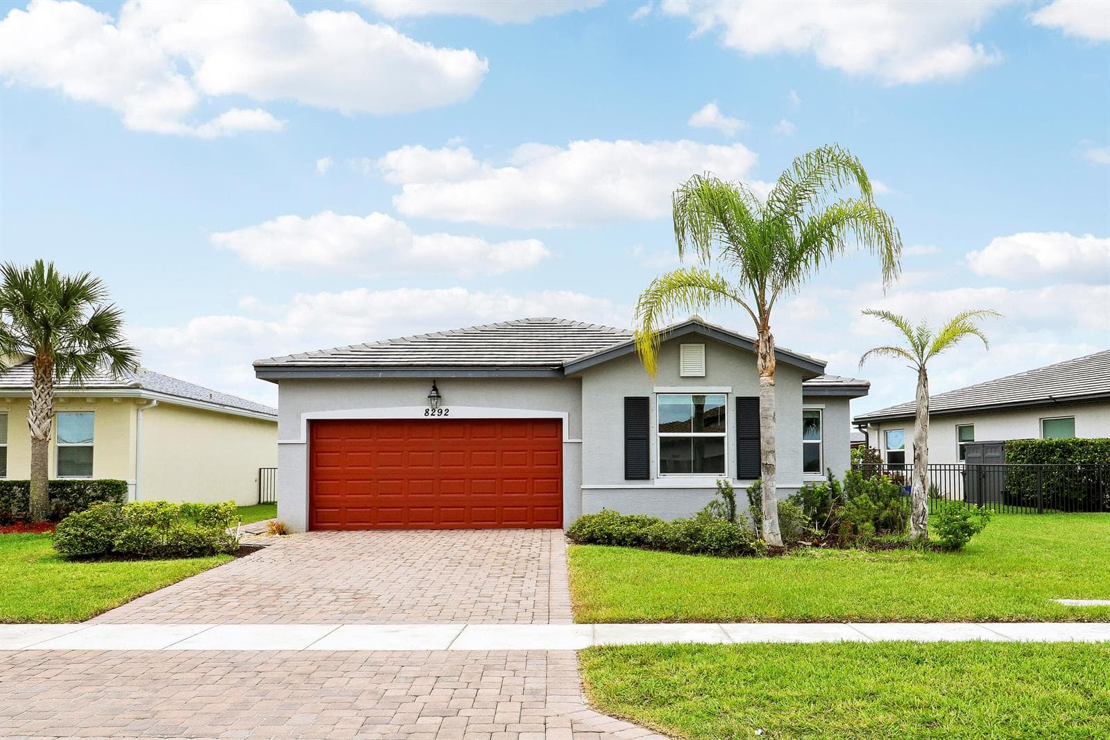 8292 NW GREENBANK Circle, Port St. Lucie, FL 34987 — zdjęcie 2