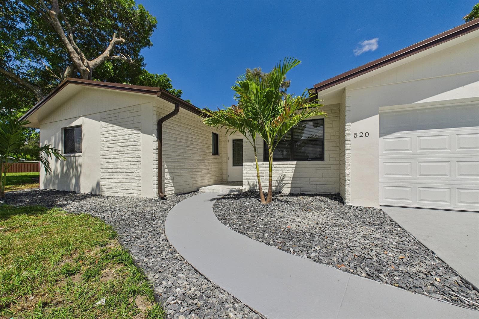 520 NW 43RD Avenue, Plantation, FL 33317 — zdjęcie 4