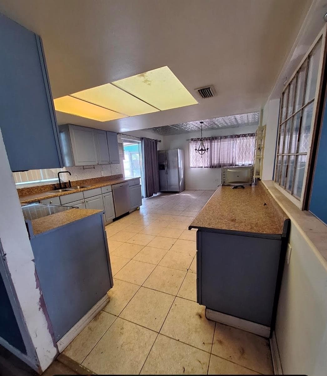 115 SE Camino Street, Port St. Lucie, FL 34952 — zdjęcie 5