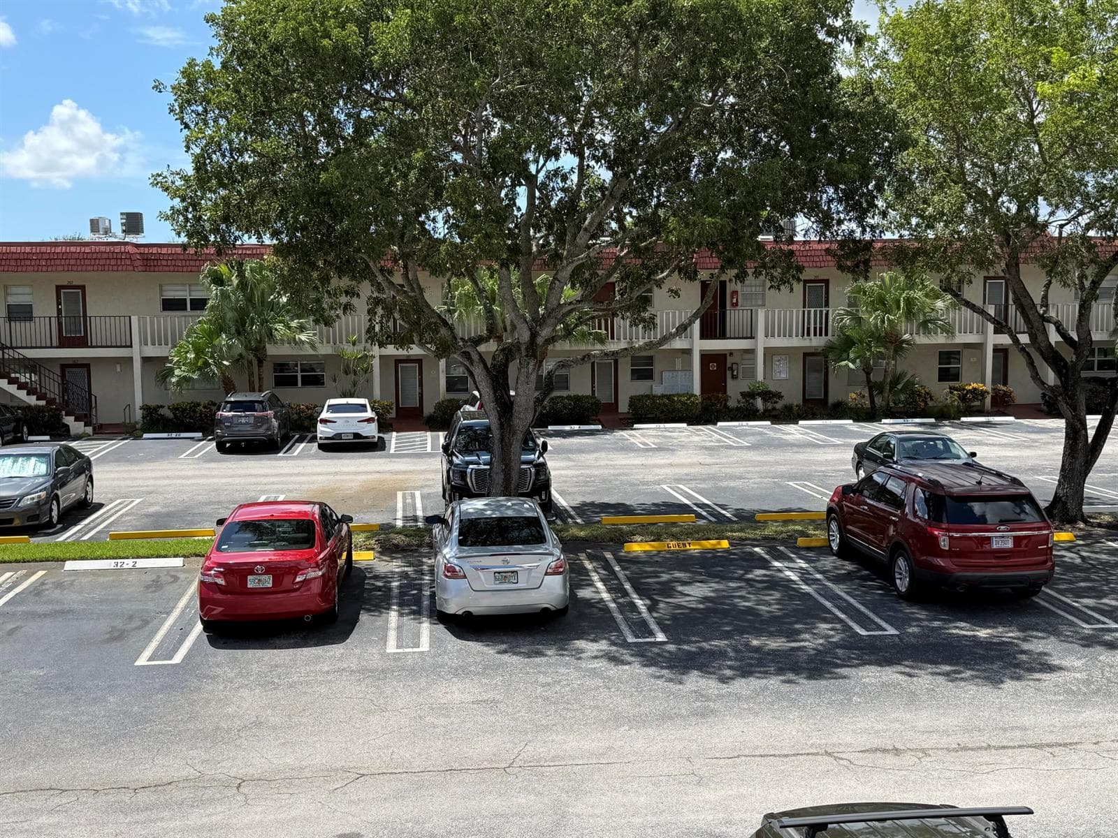 31 Abbey Lane # 206, Delray Beach, FL 33446